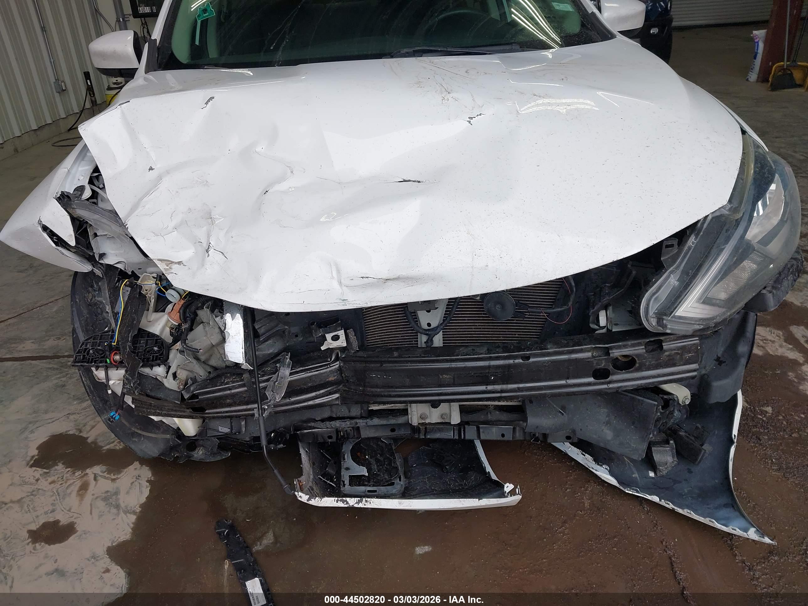 NISSAN SENTRA image 6