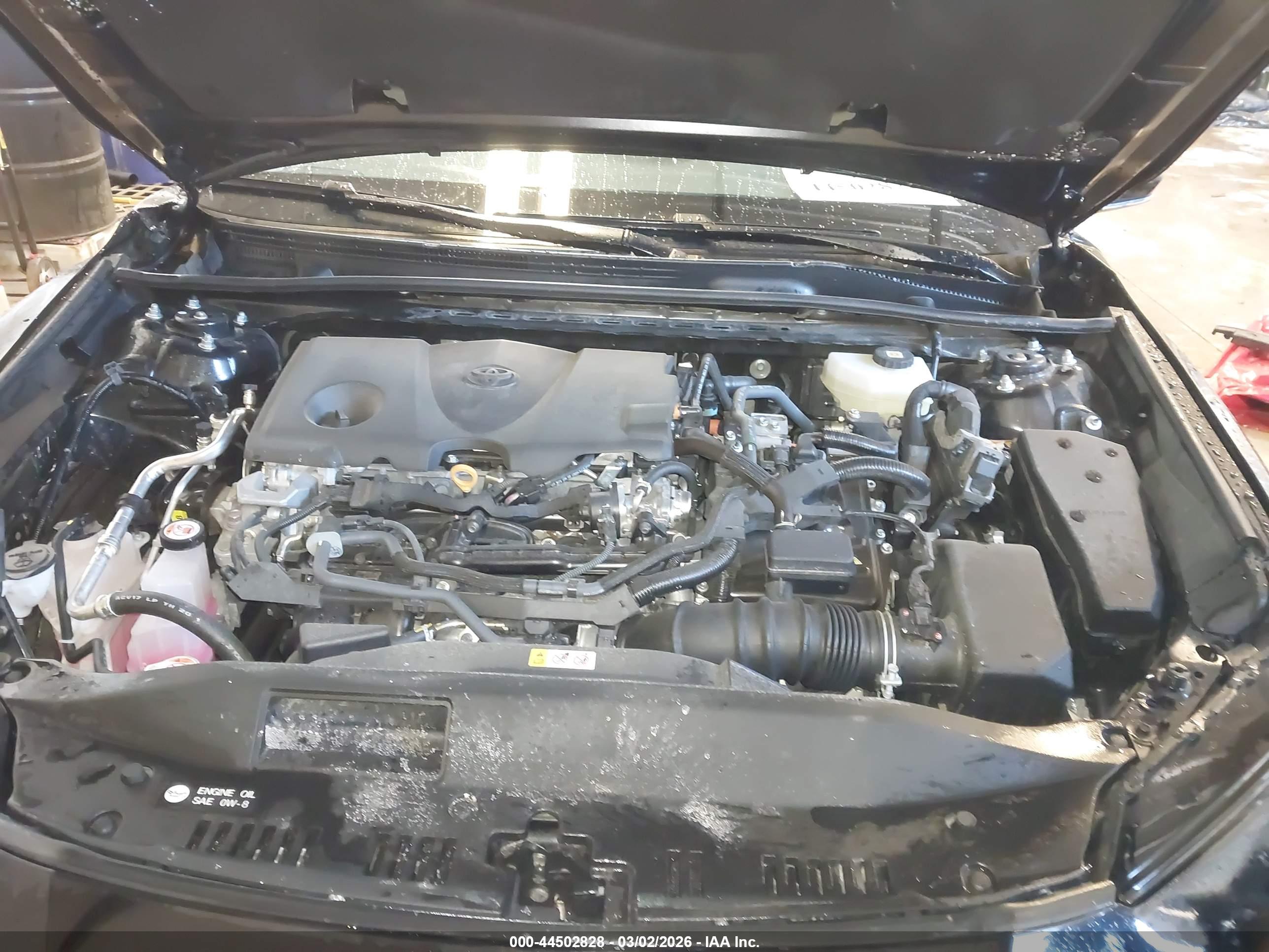 TOYOTA CAMRY image 10