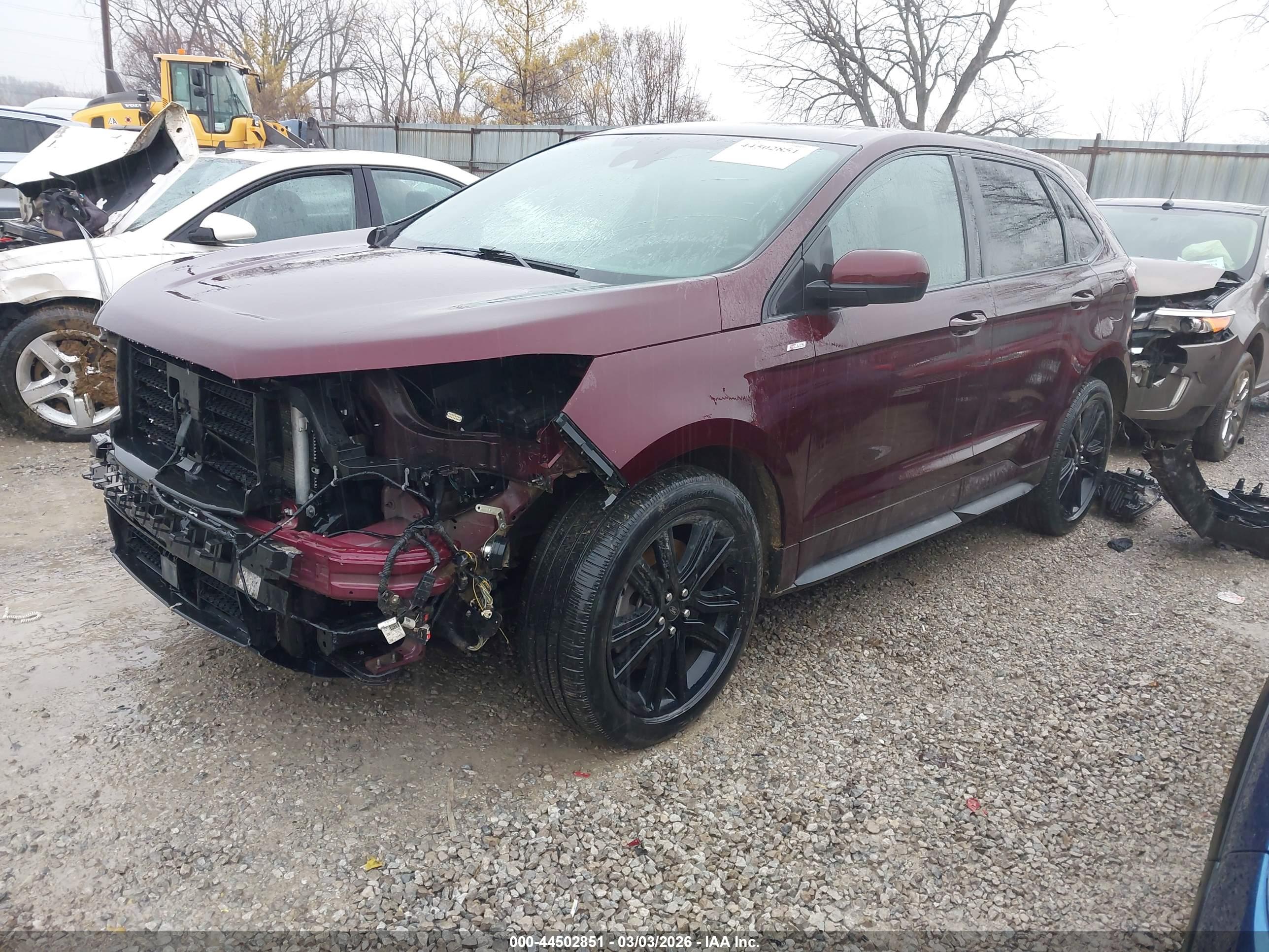 FORD EDGE image 2
