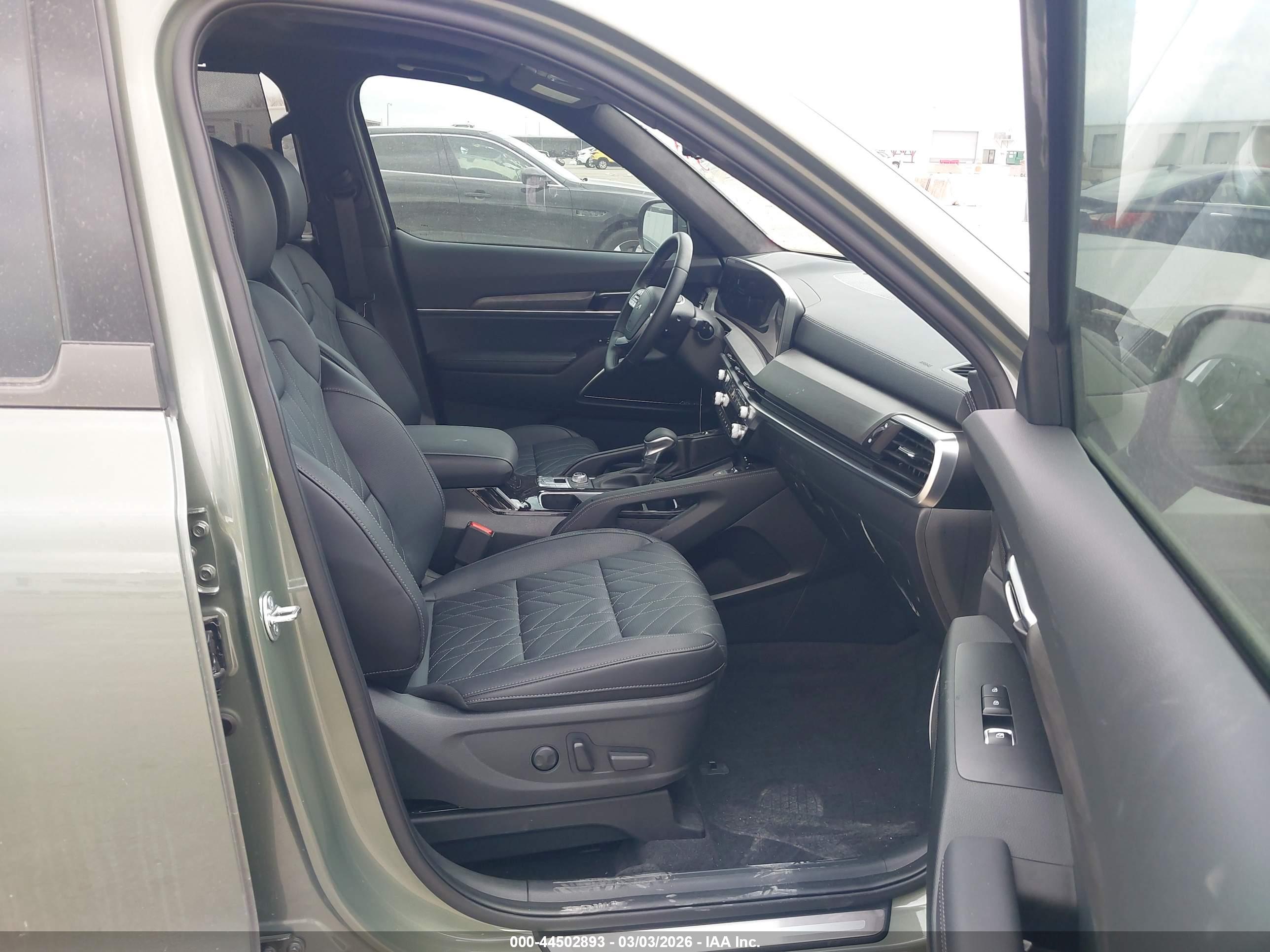 KIA TELLURIDE image 5