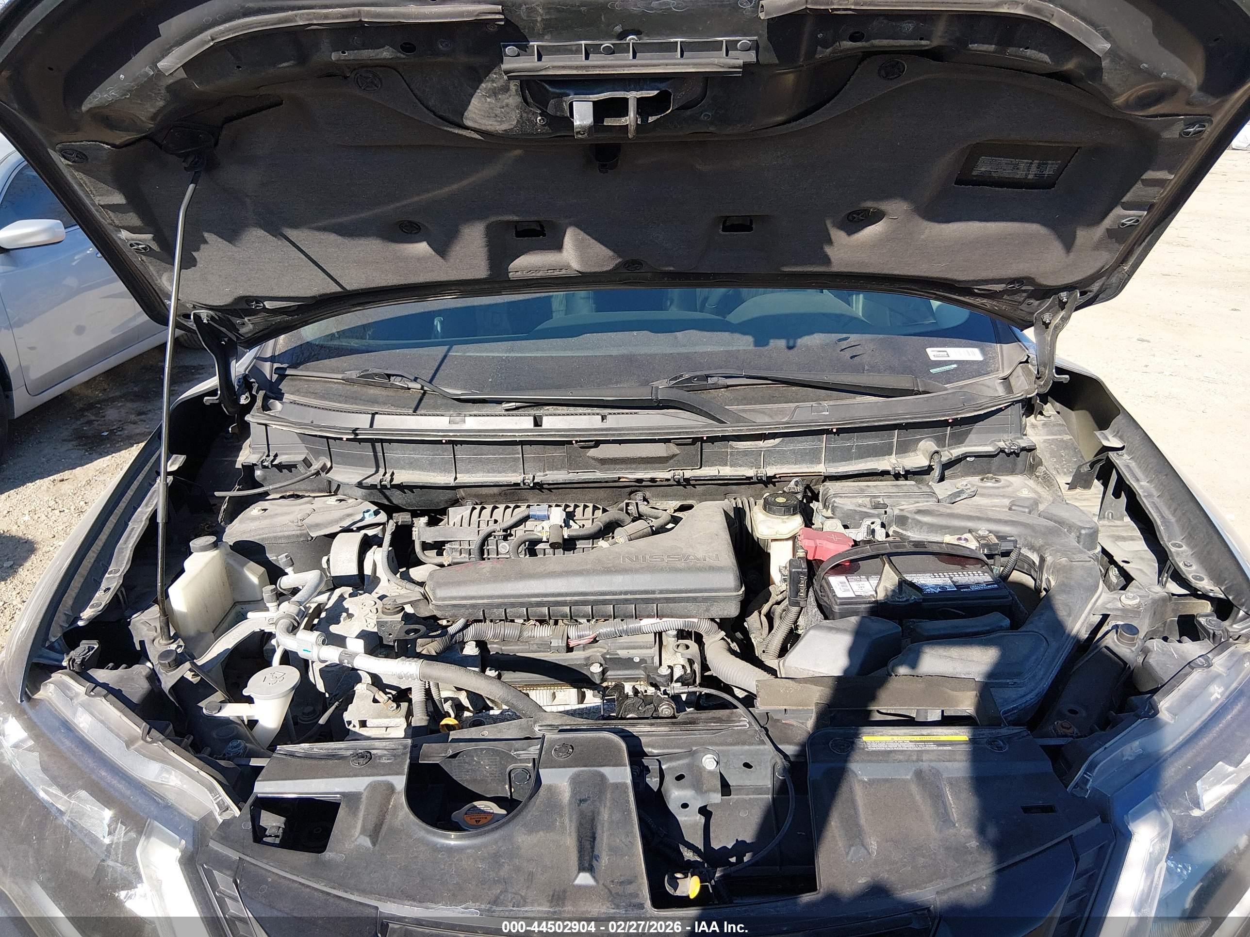 NISSAN ROGUE image 10