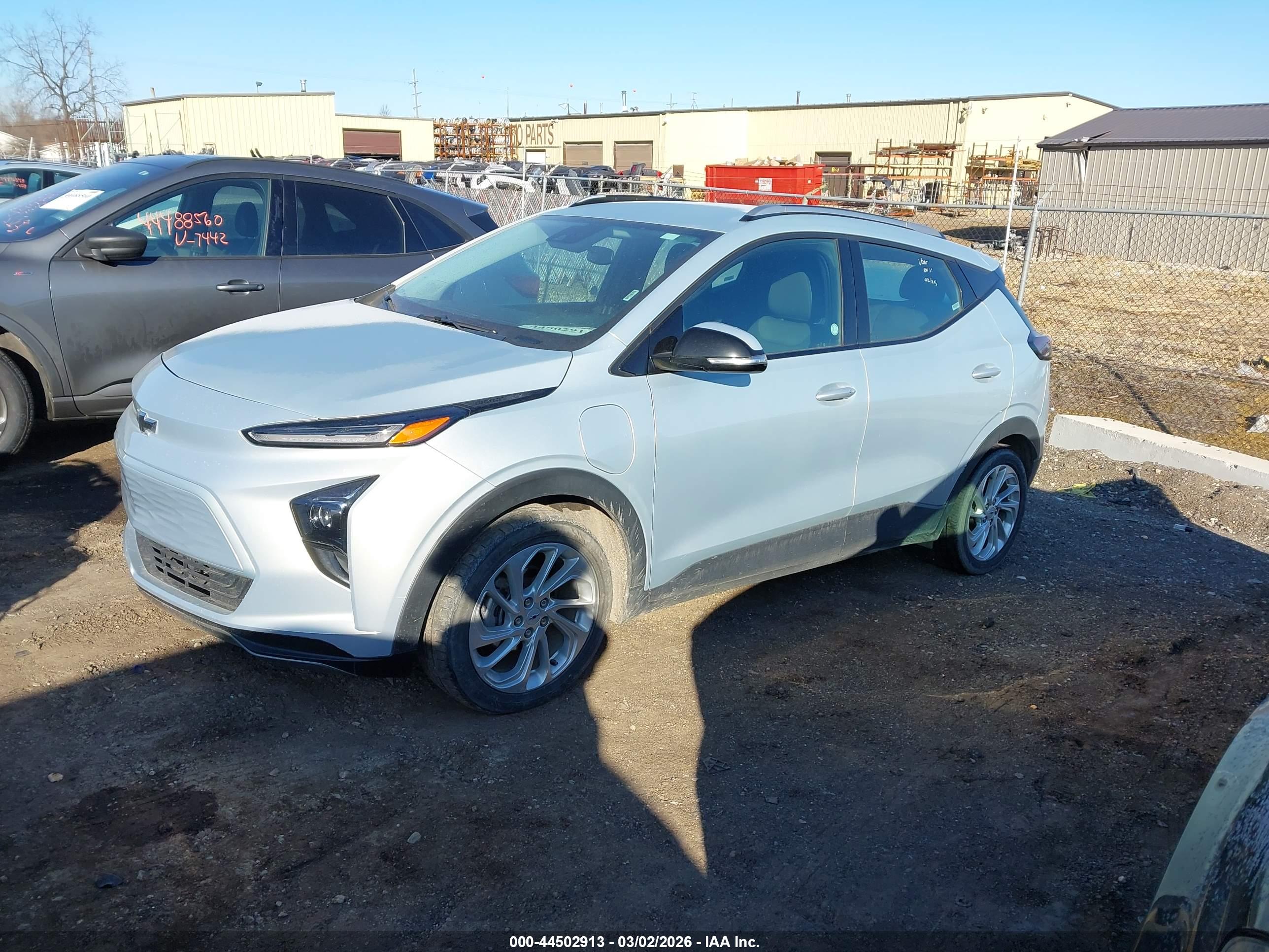 CHEVROLET BOLT image 2