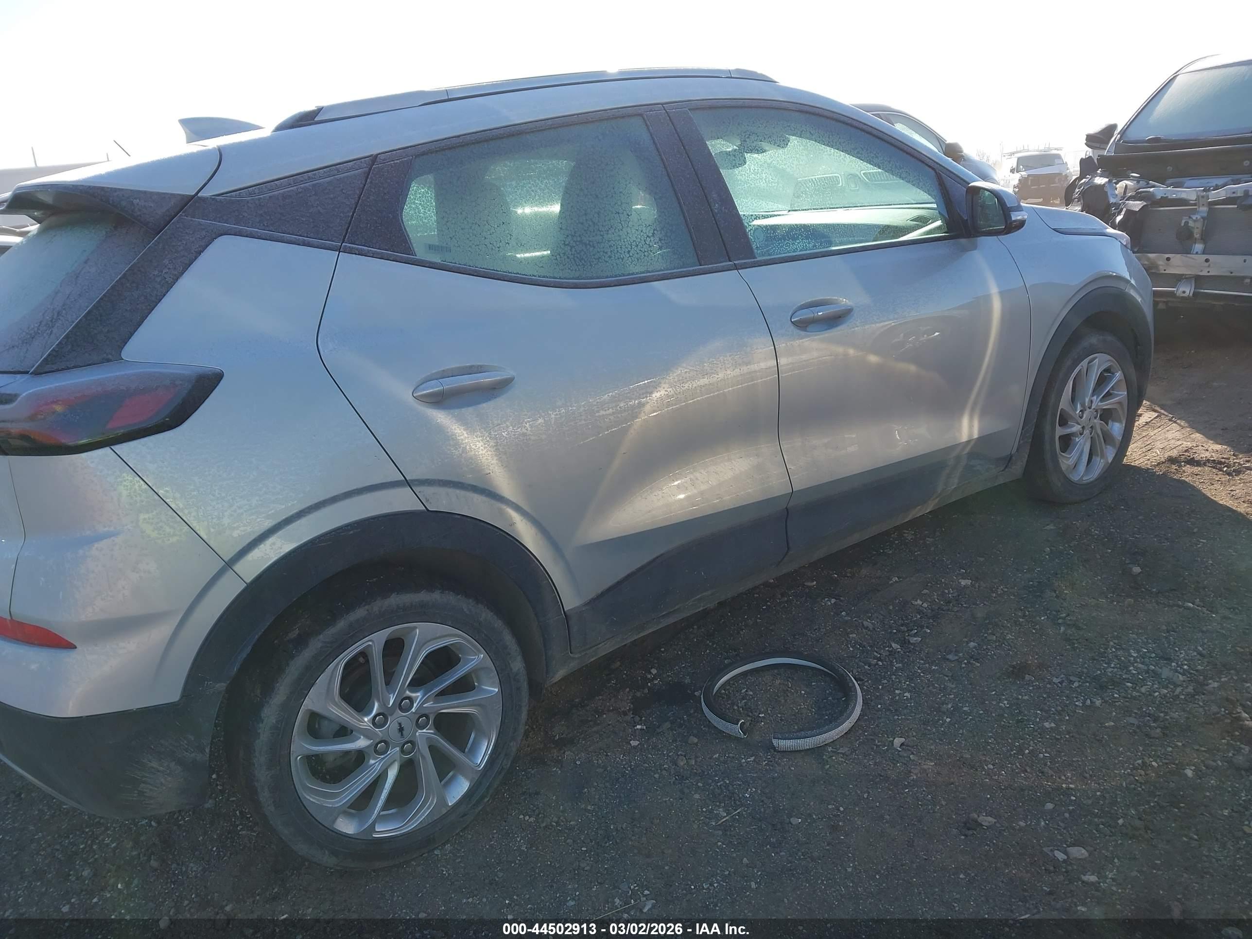 CHEVROLET BOLT image 4