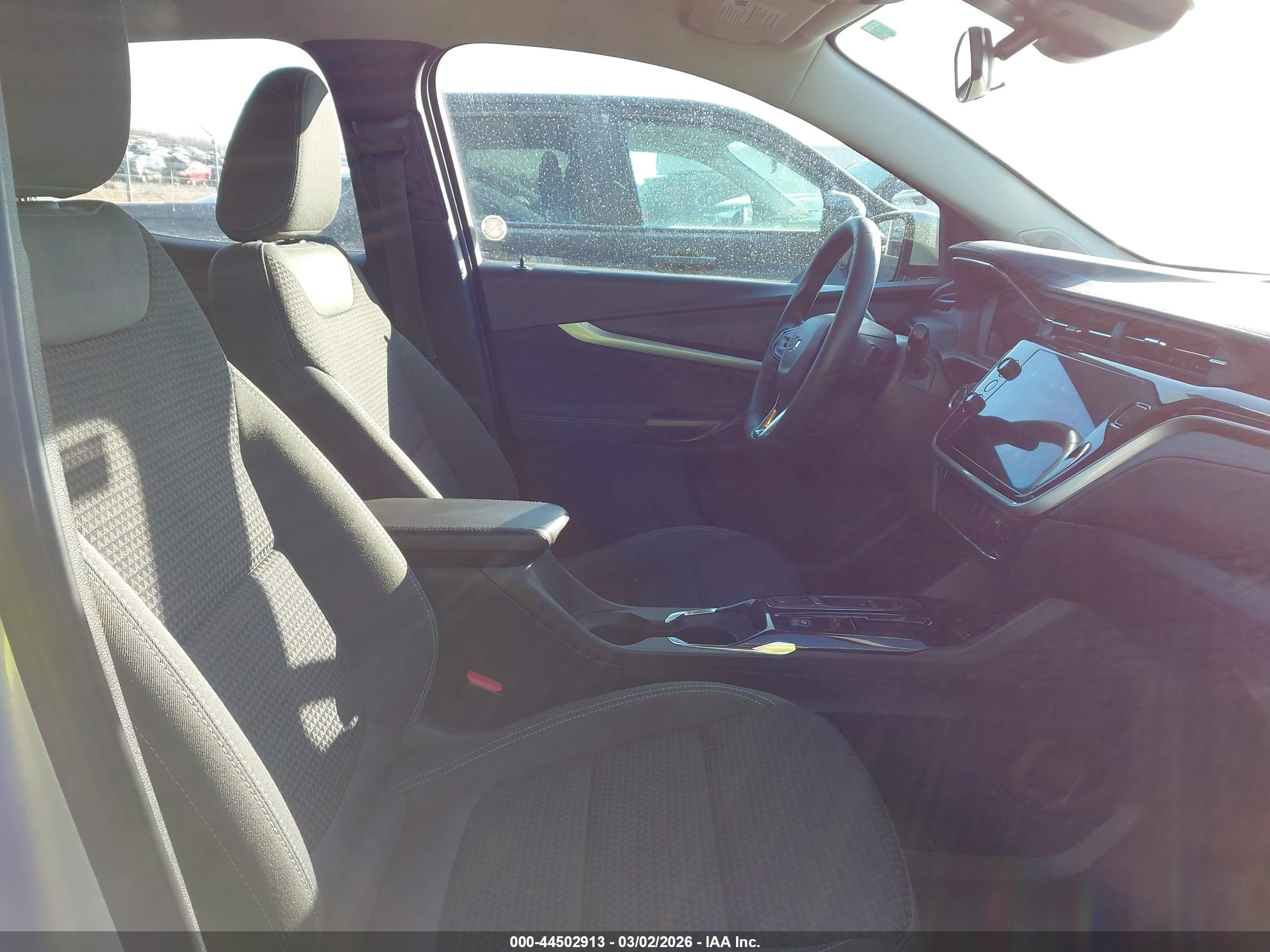 CHEVROLET BOLT image 5