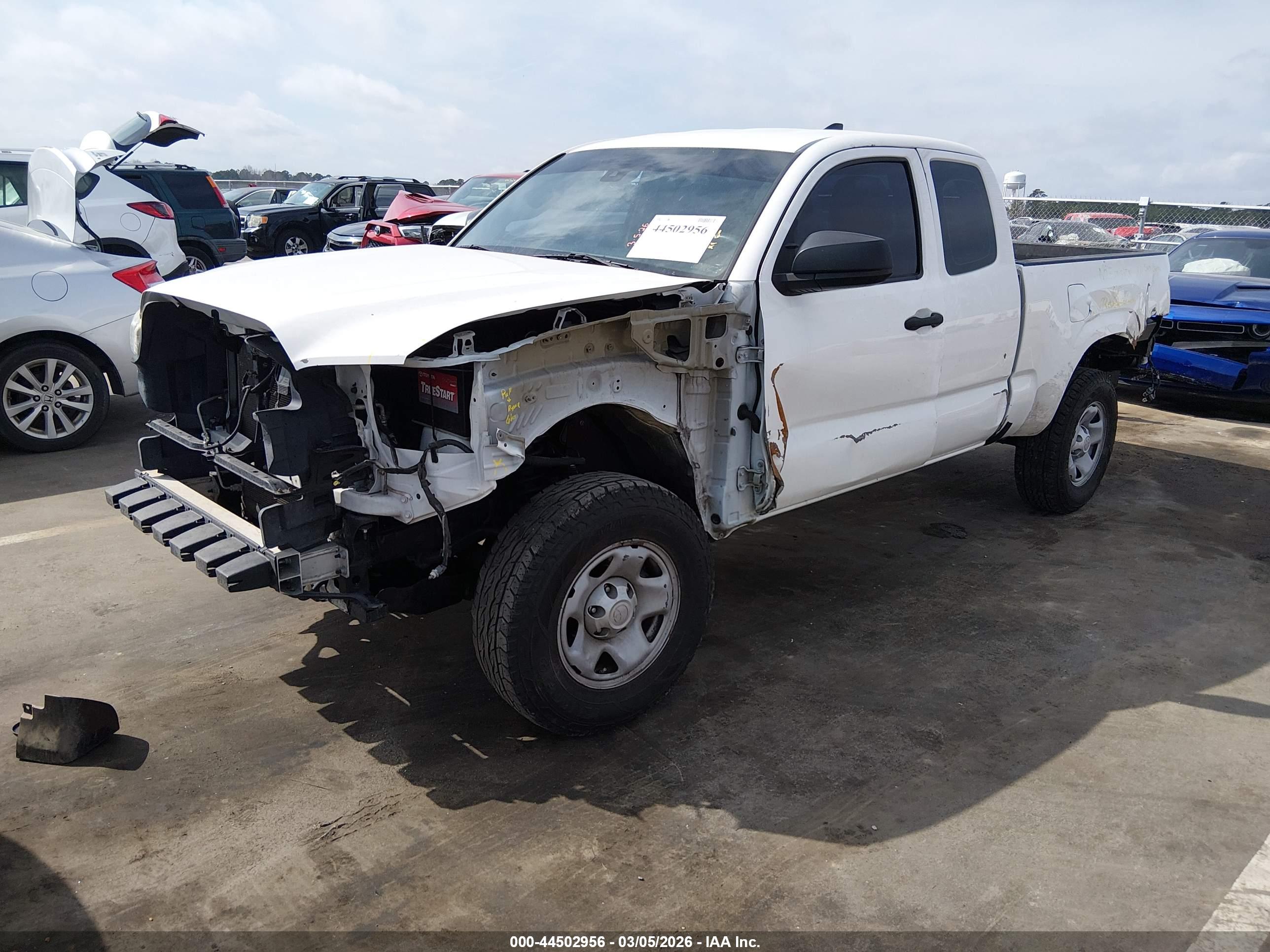 TOYOTA TACOMA image 2