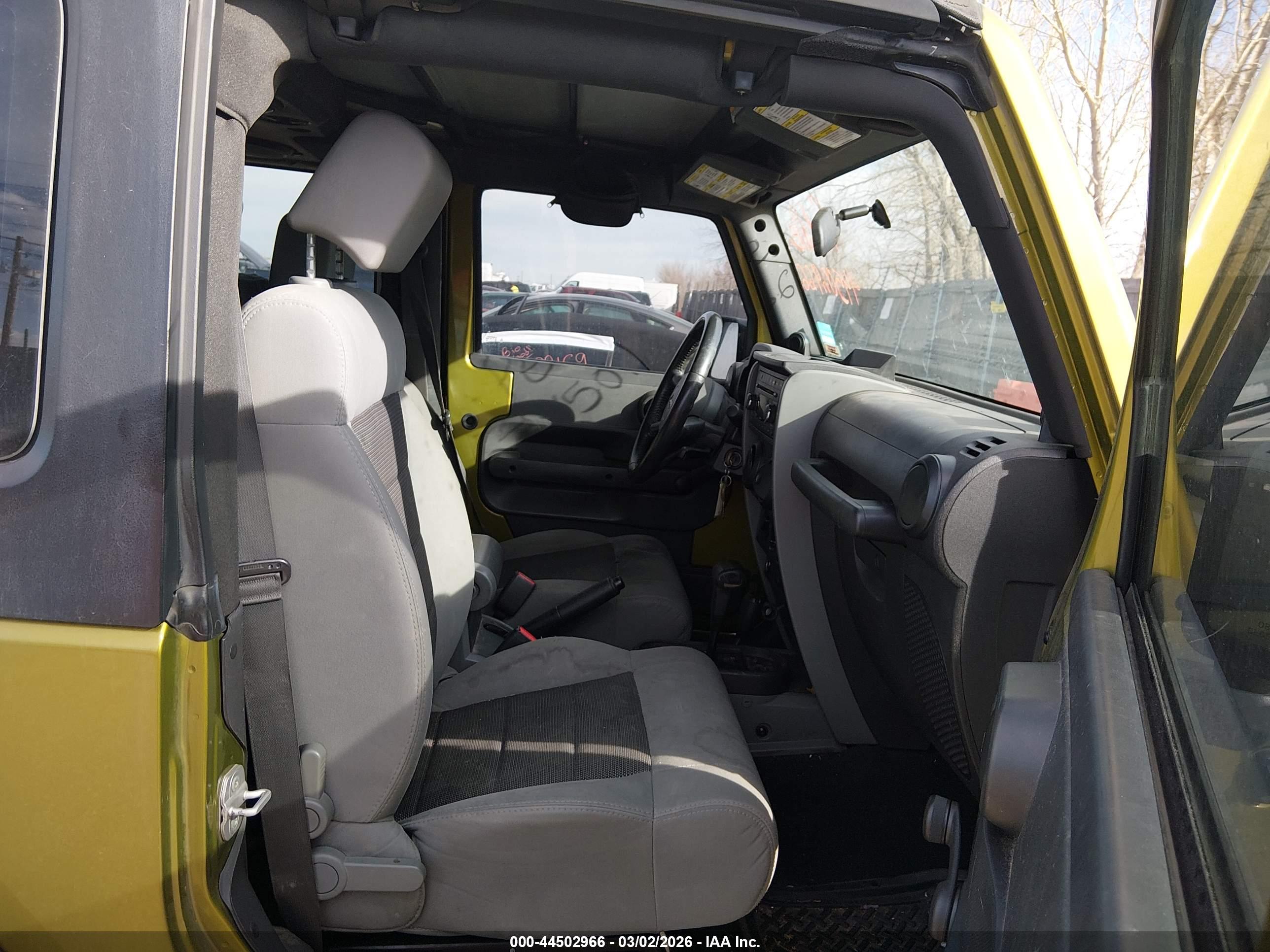 JEEP WRANGLER image 5