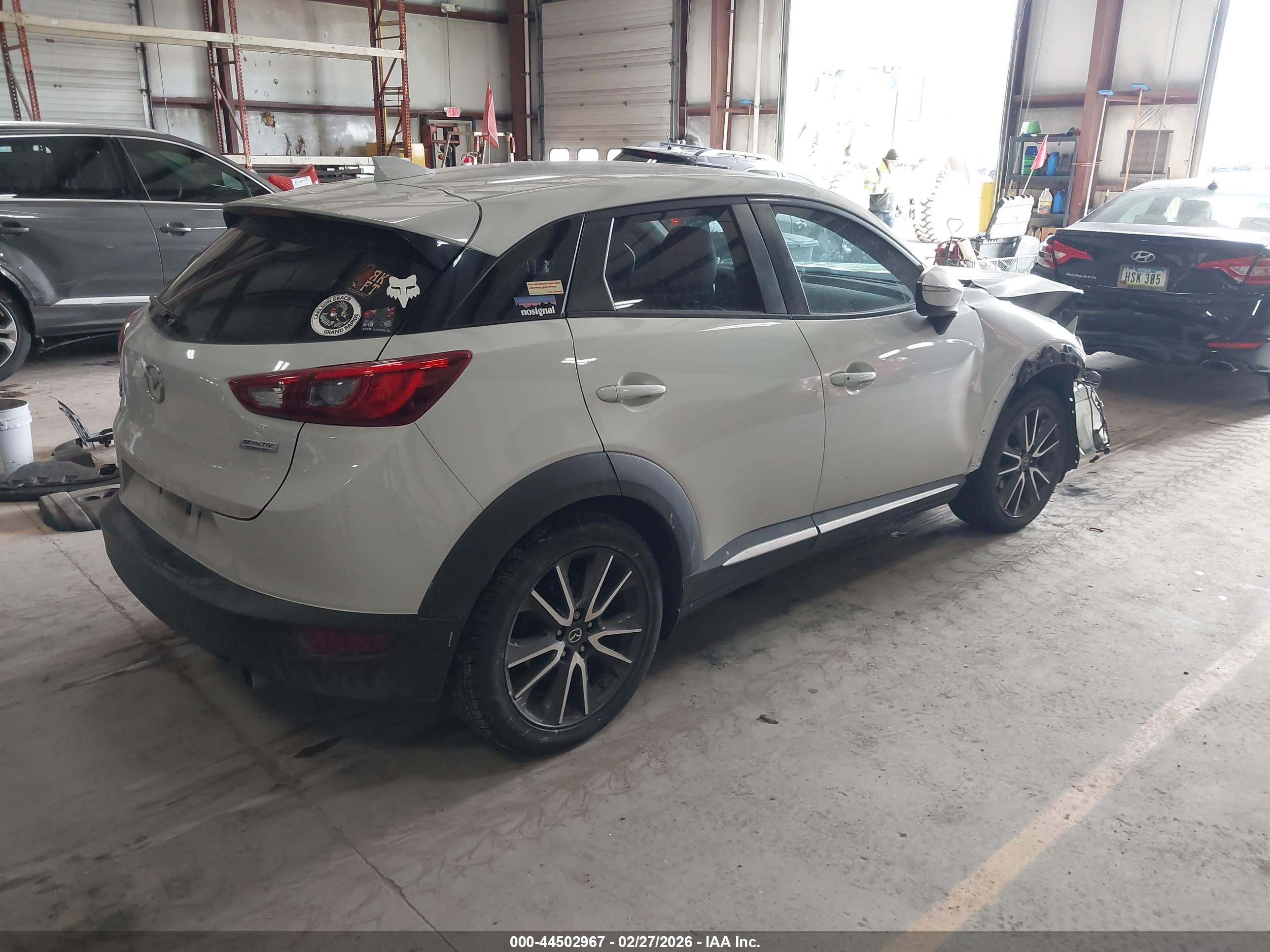 MAZDA CX-3 image 4