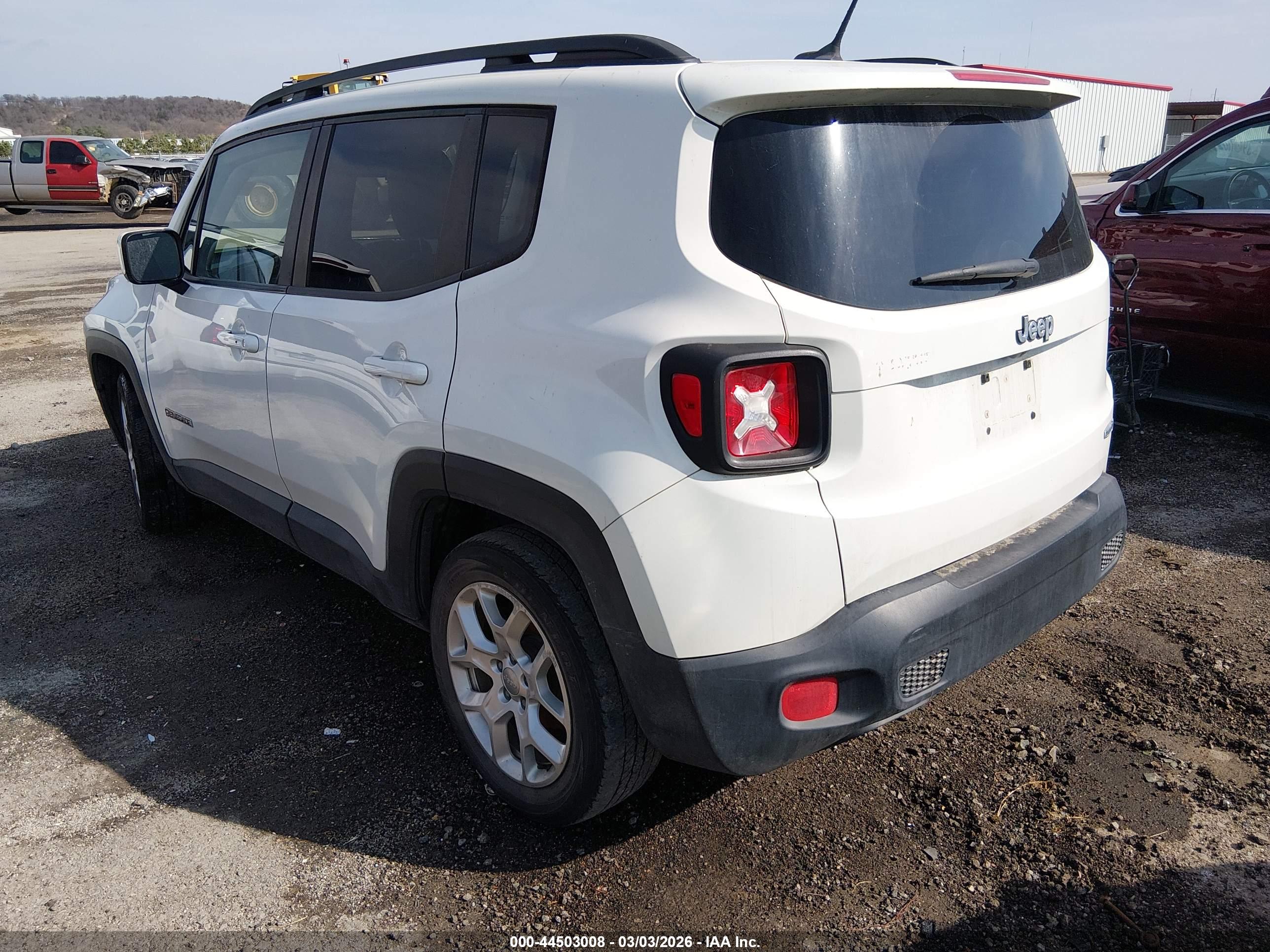 JEEP RENEGADE image 3