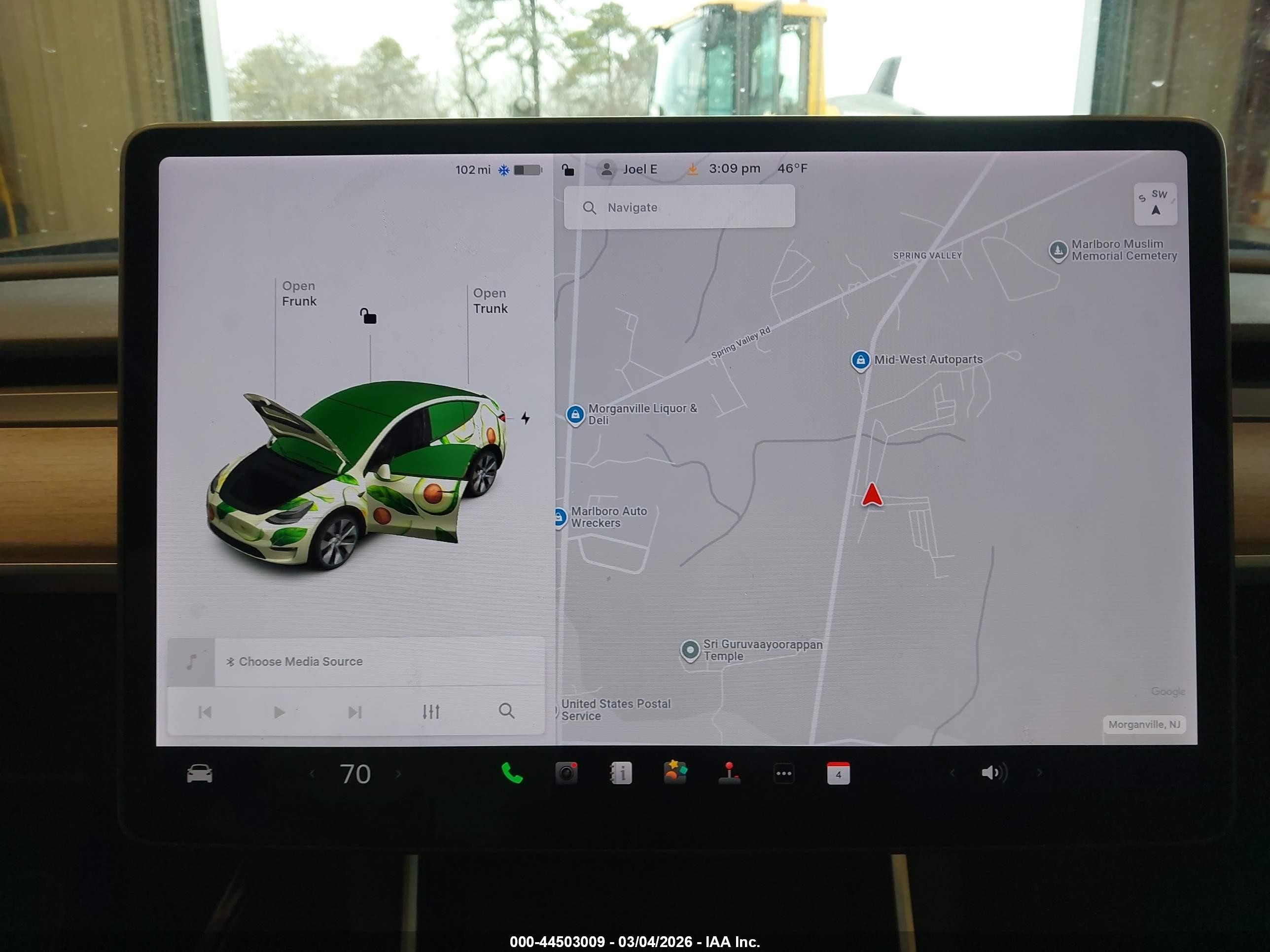 TESLA MODEL image 7