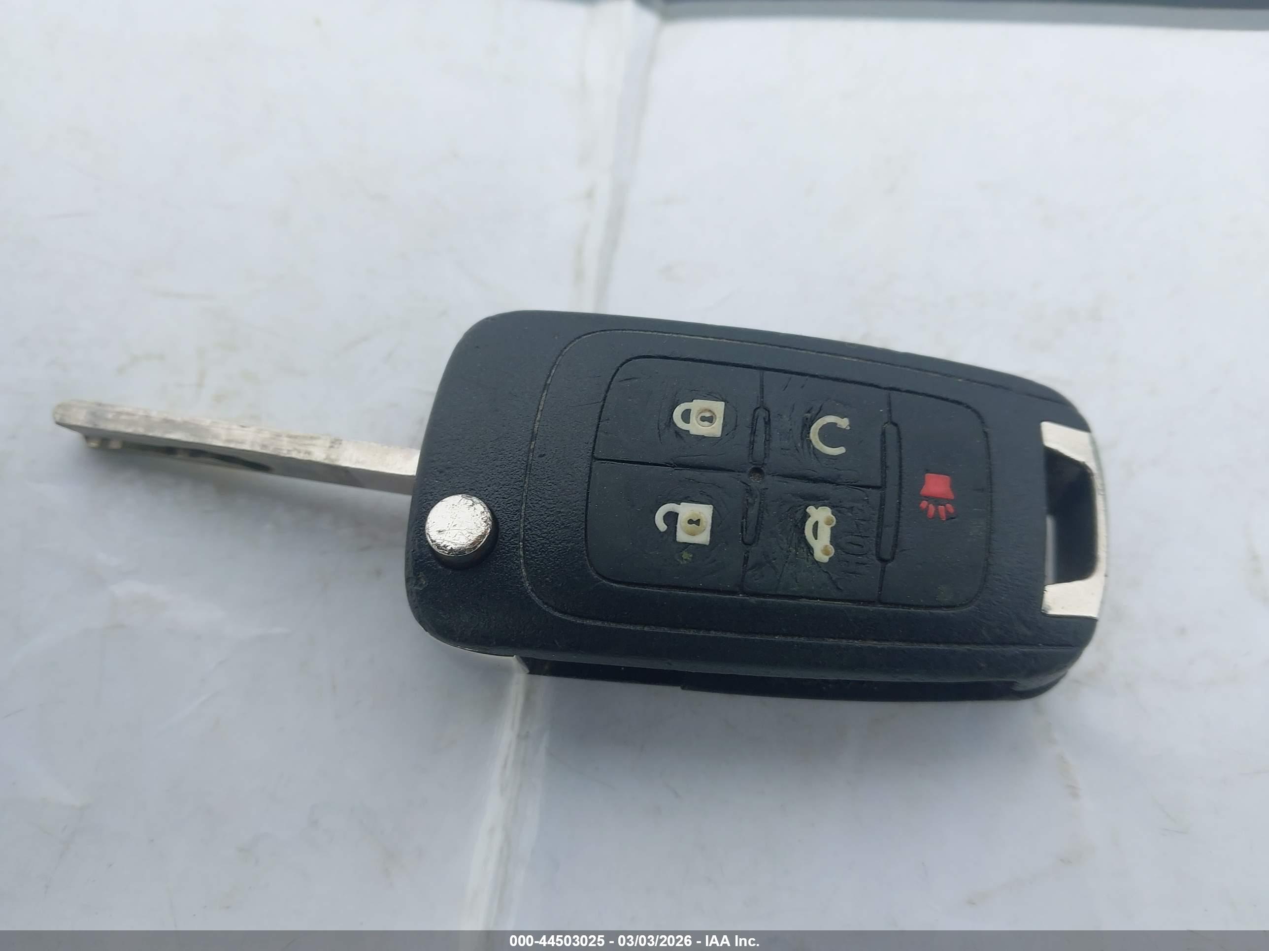 CHEVROLET EQUINOX image 11