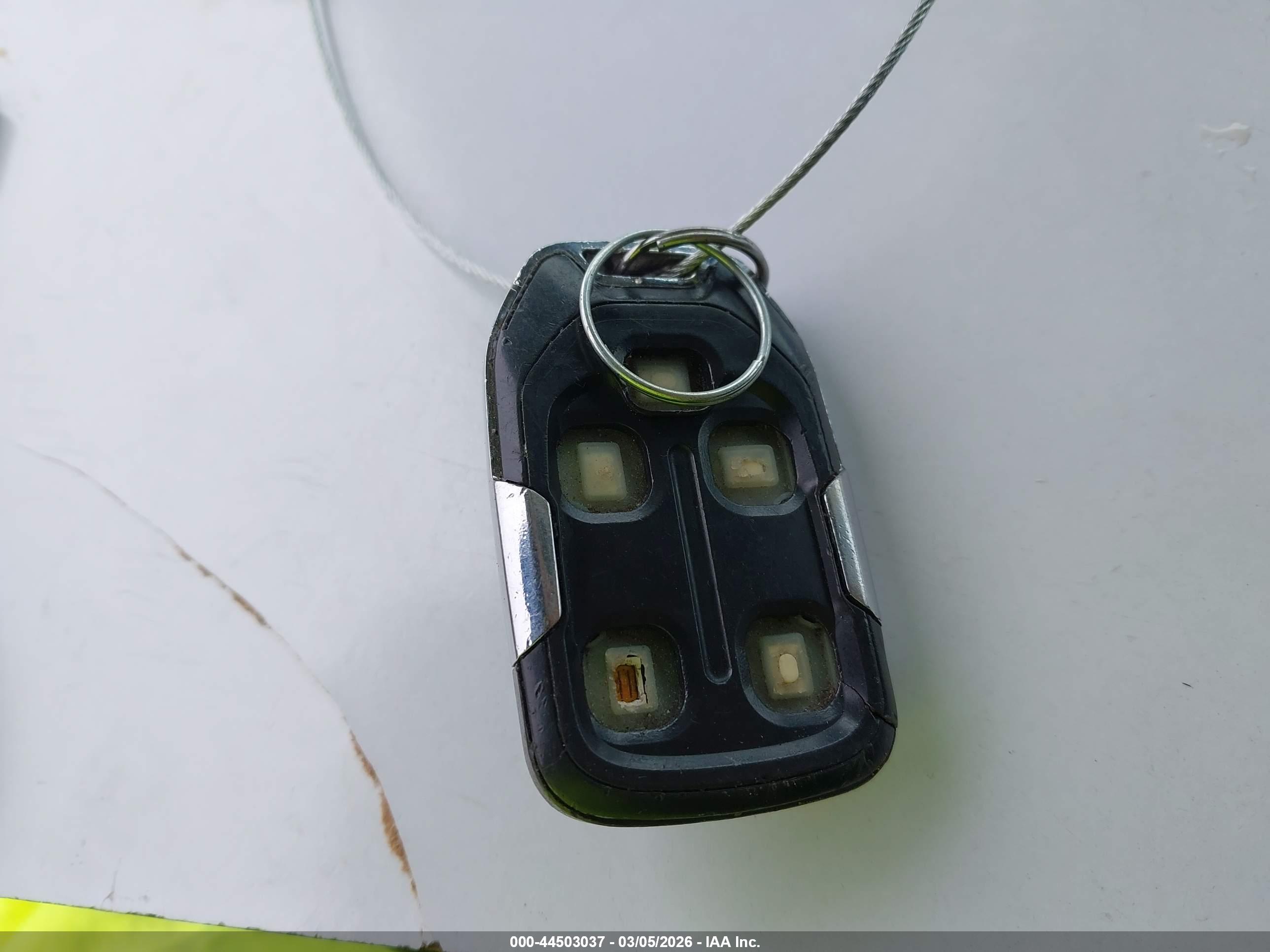 GMC TERRAIN image 11