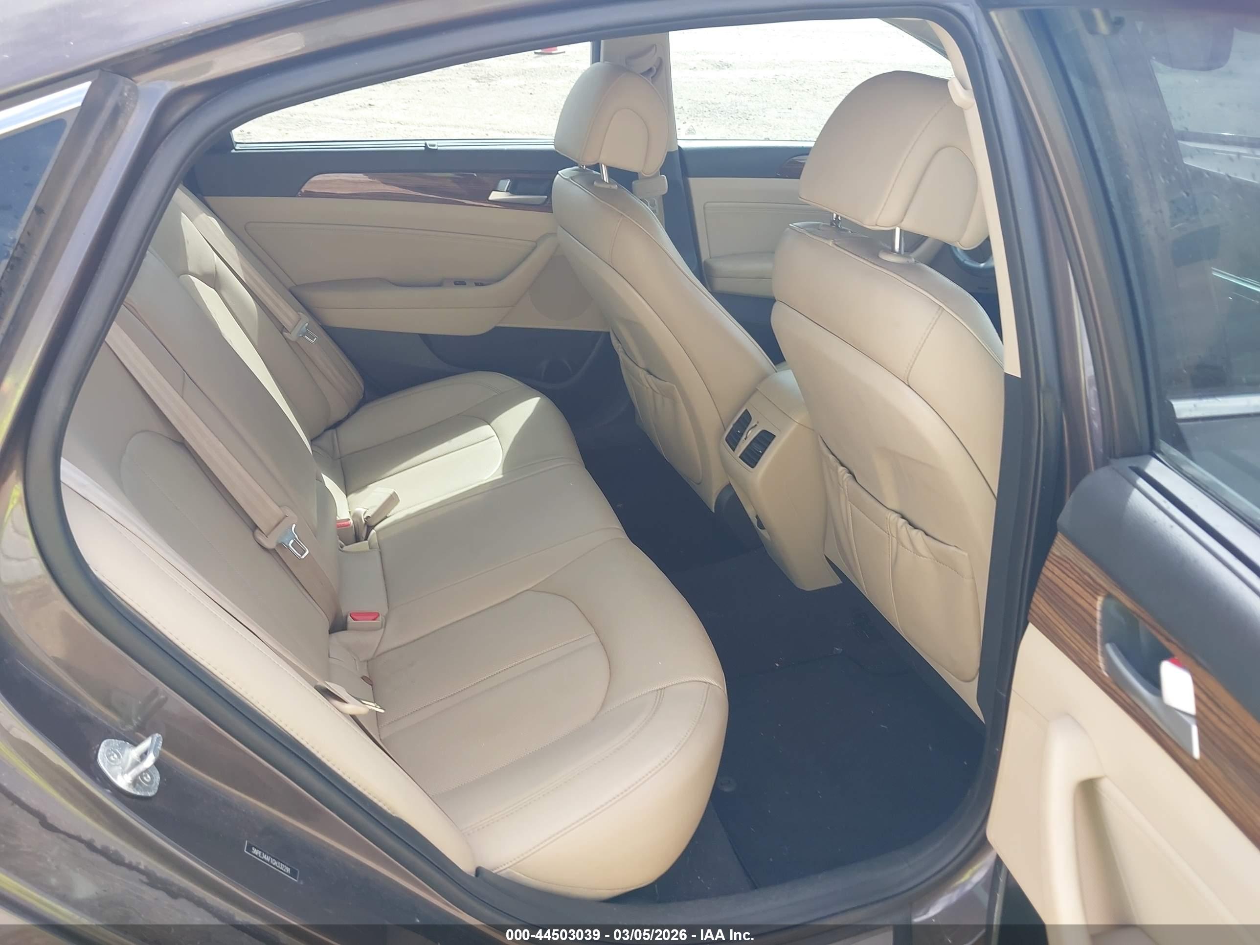 HYUNDAI SONATA image 8