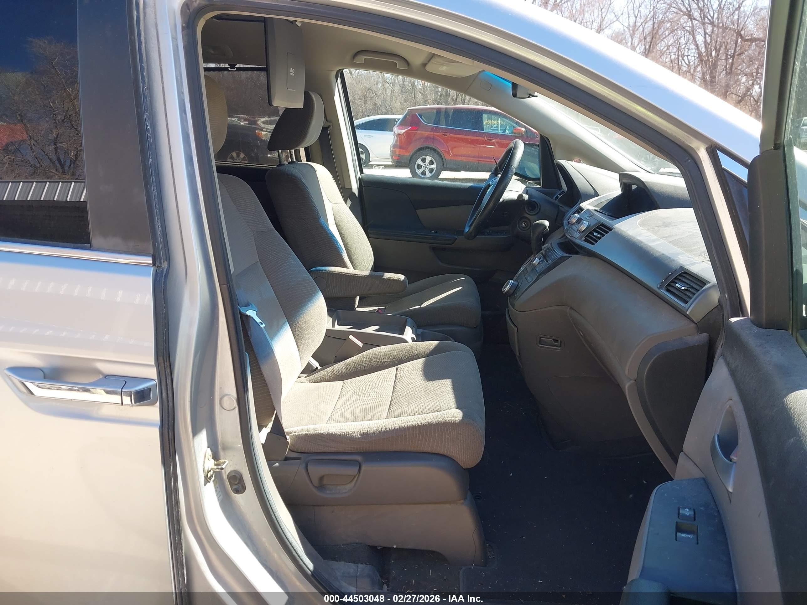 HONDA ODYSSEY image 5