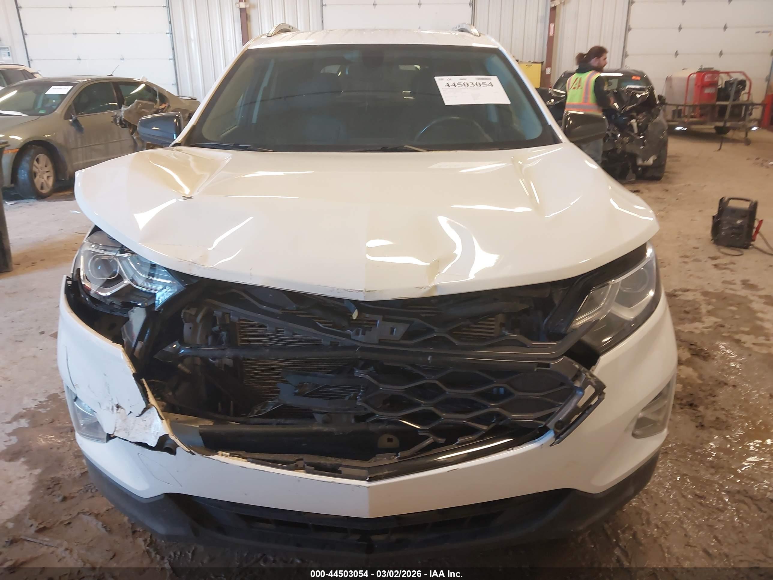 CHEVROLET EQUINOX image 6