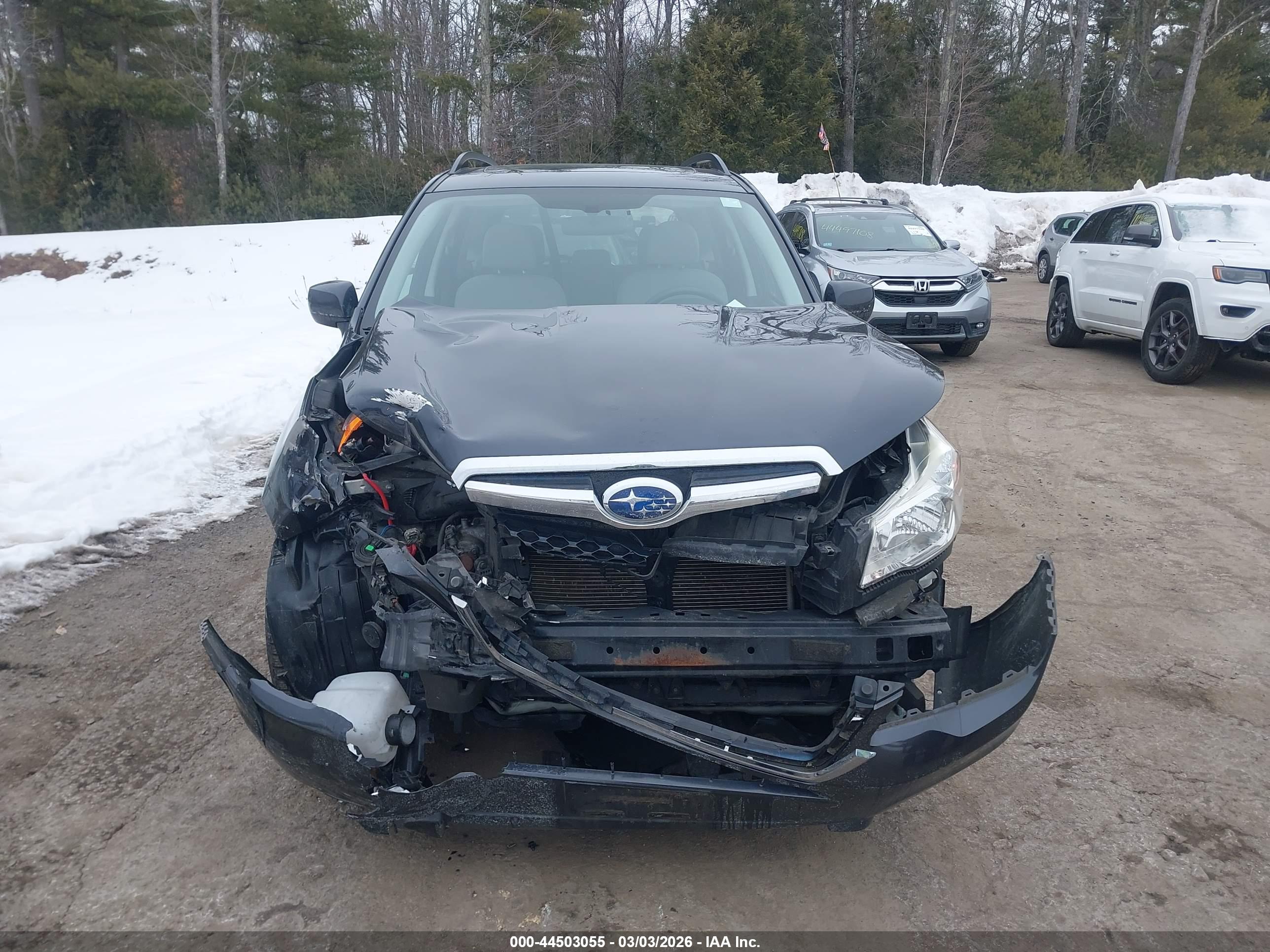 SUBARU FORESTER image 6