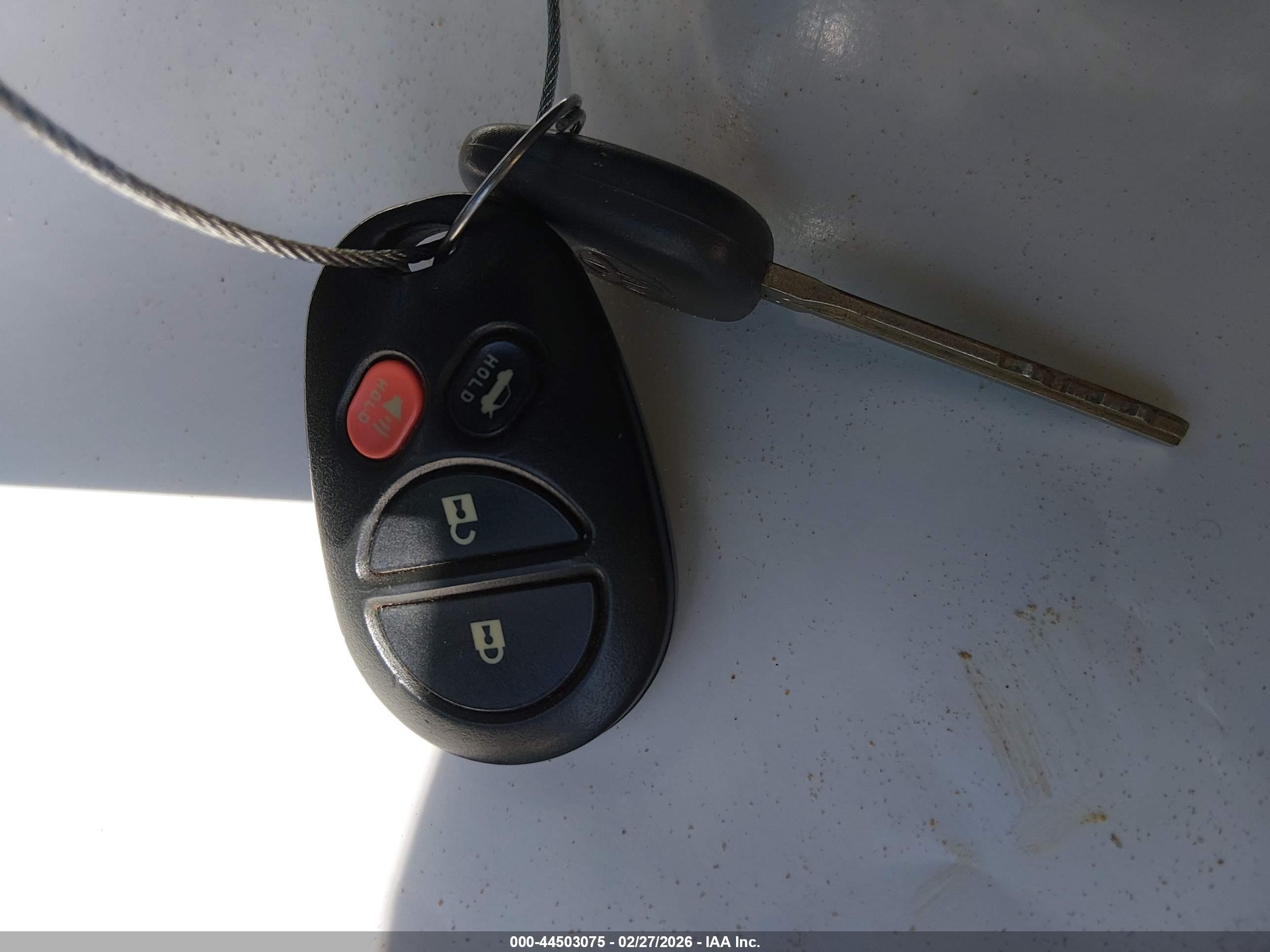 TOYOTA CAMRY image 11