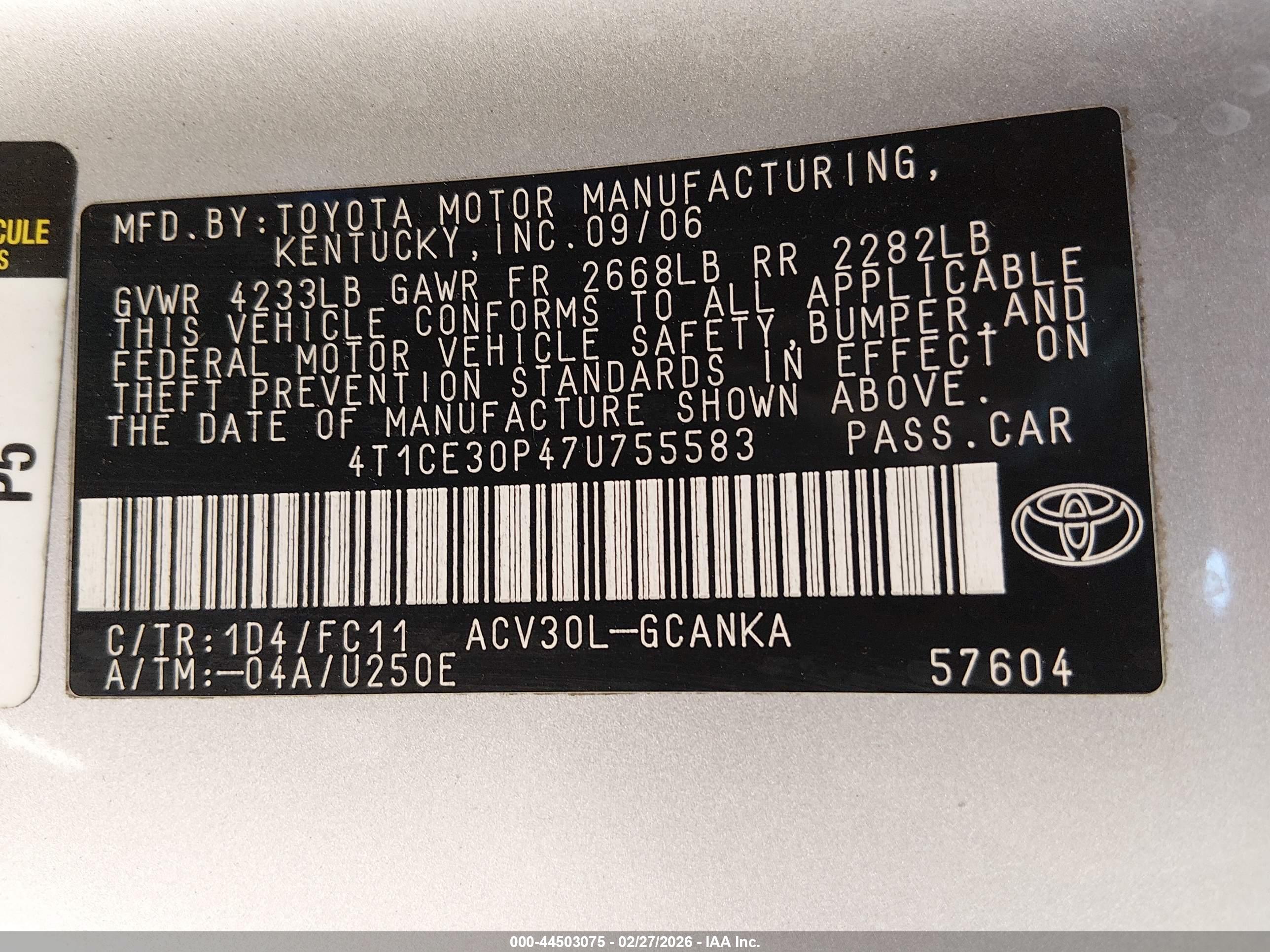 TOYOTA CAMRY image 9