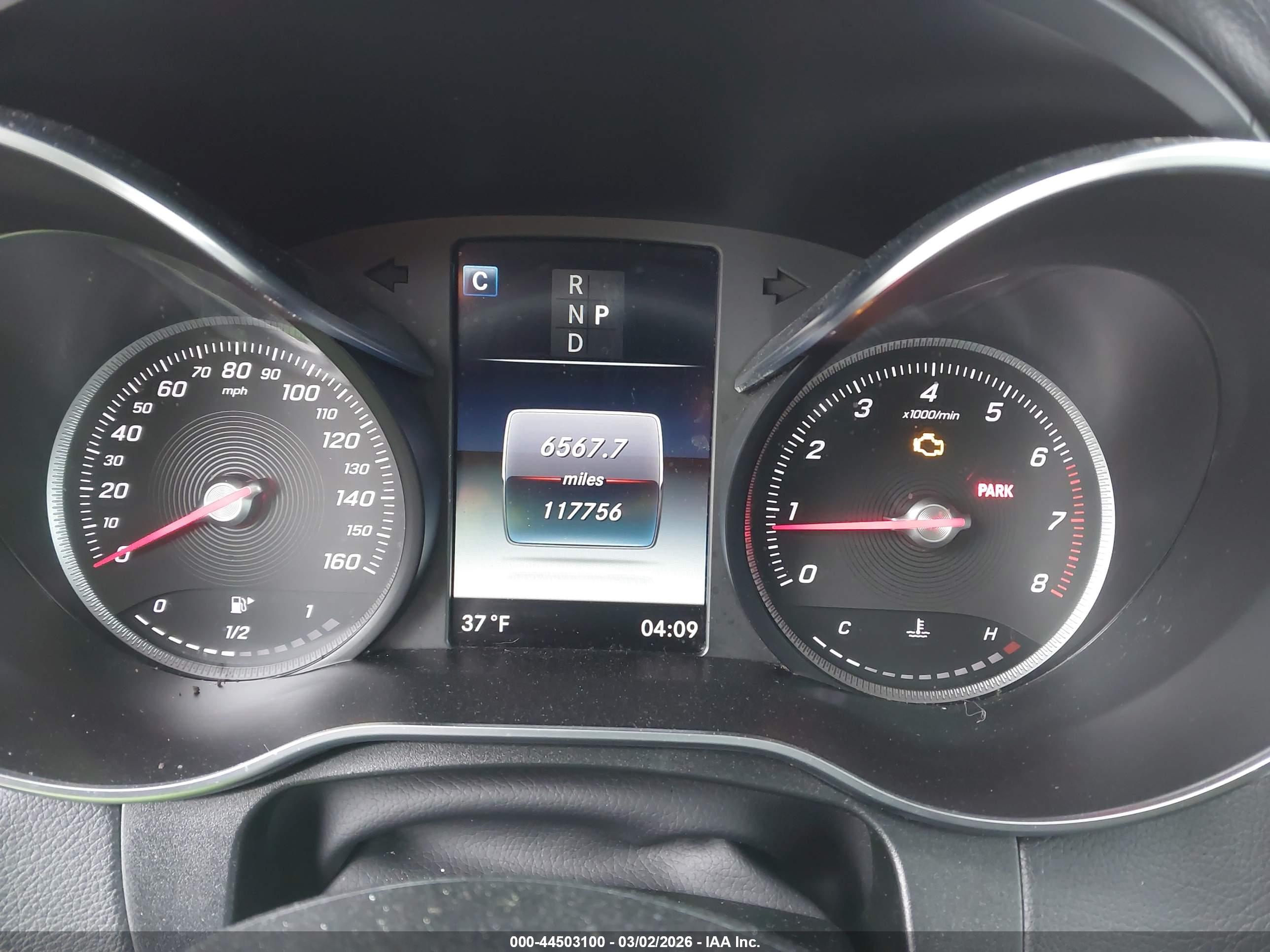 MERCEDES-BENZ GLC image 7