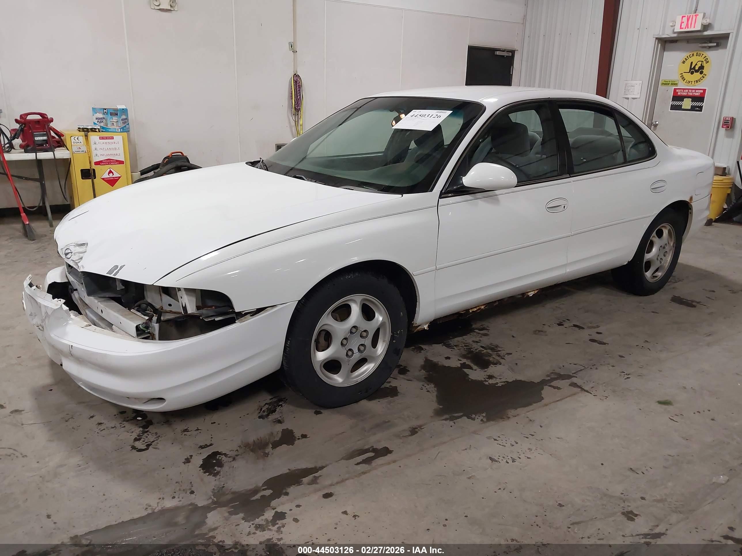 OLDSMOBILE INTRIGUE image 2