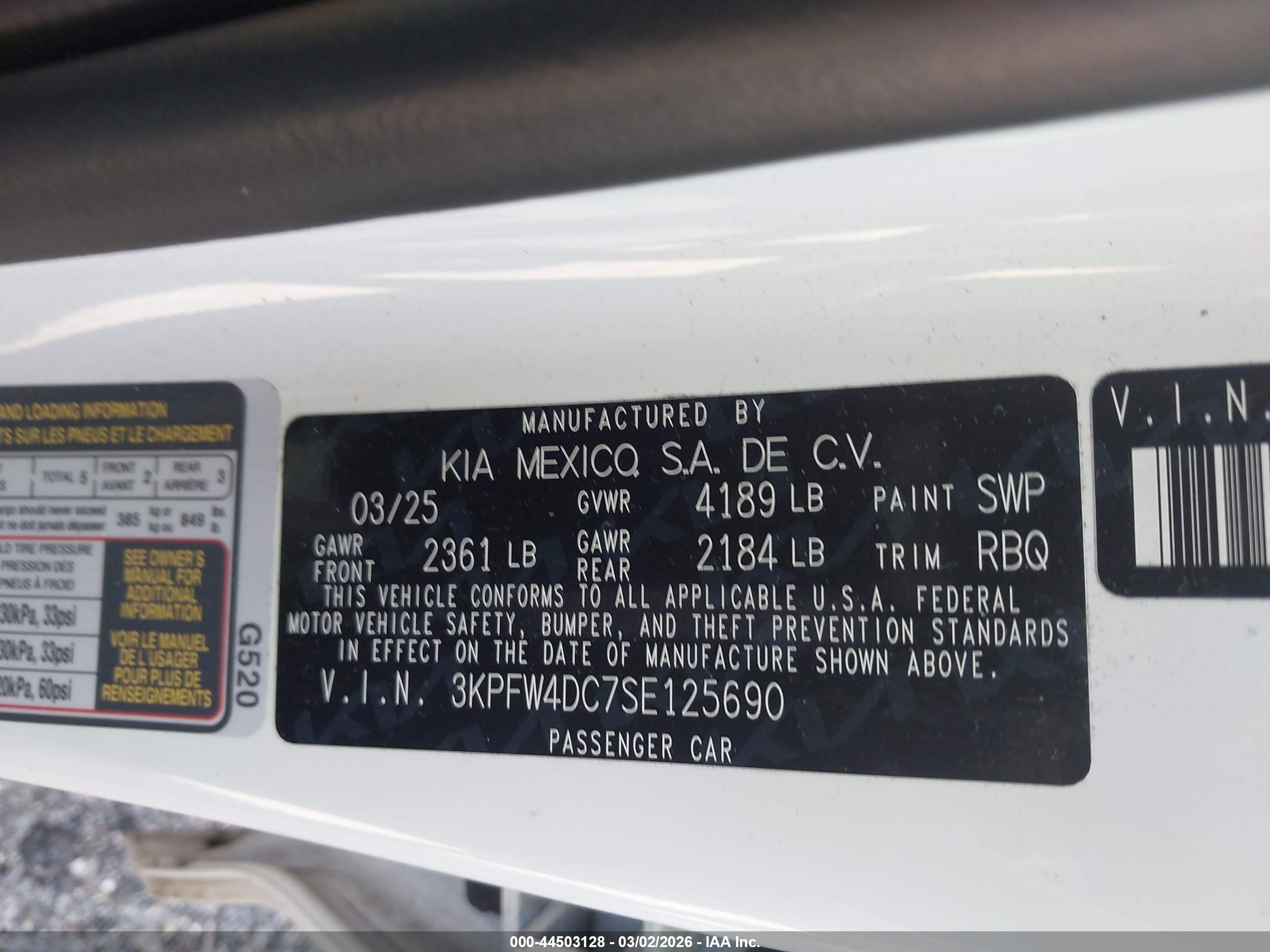 KIA K4 image 9
