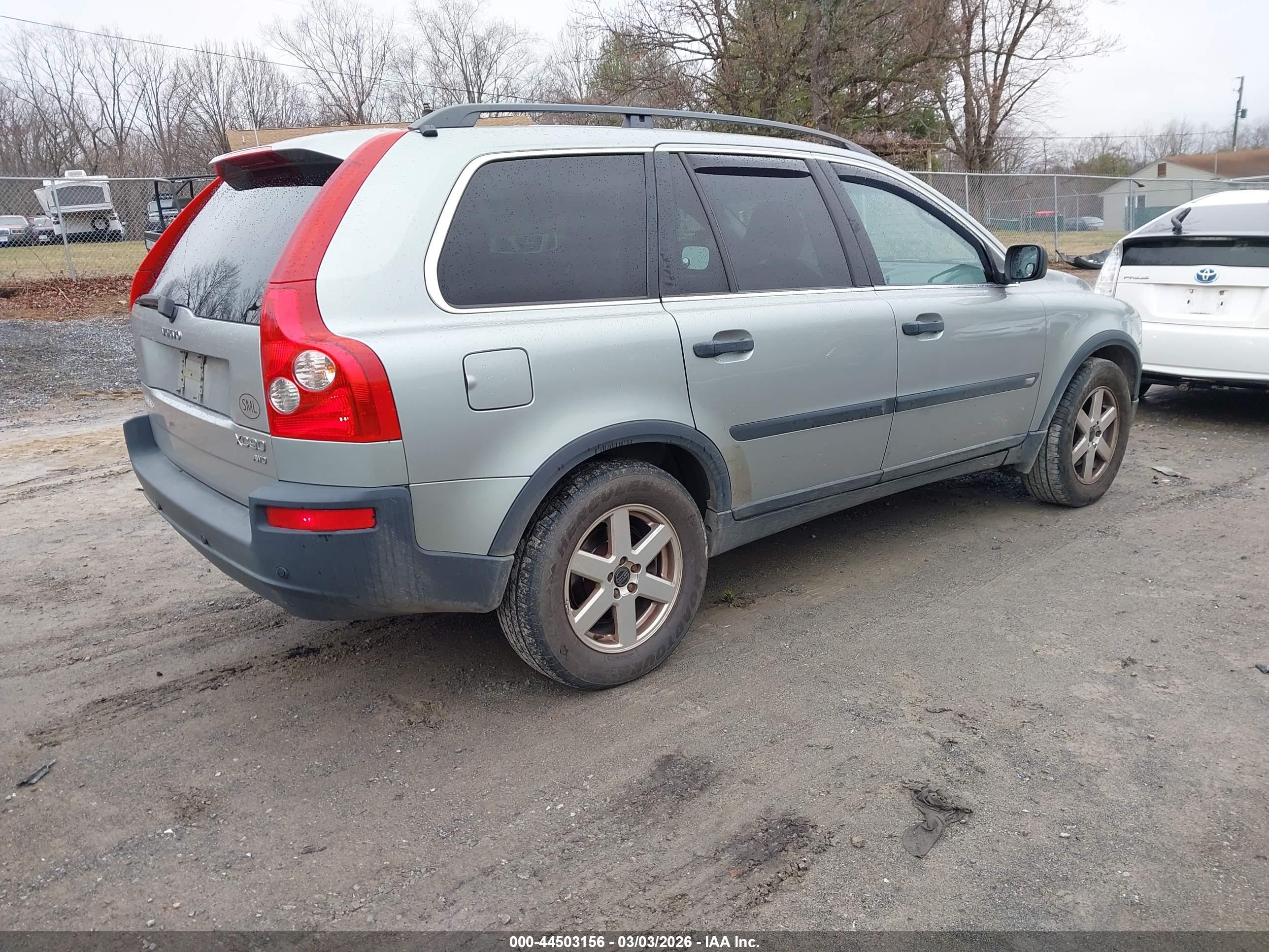 VOLVO XC90 image 4