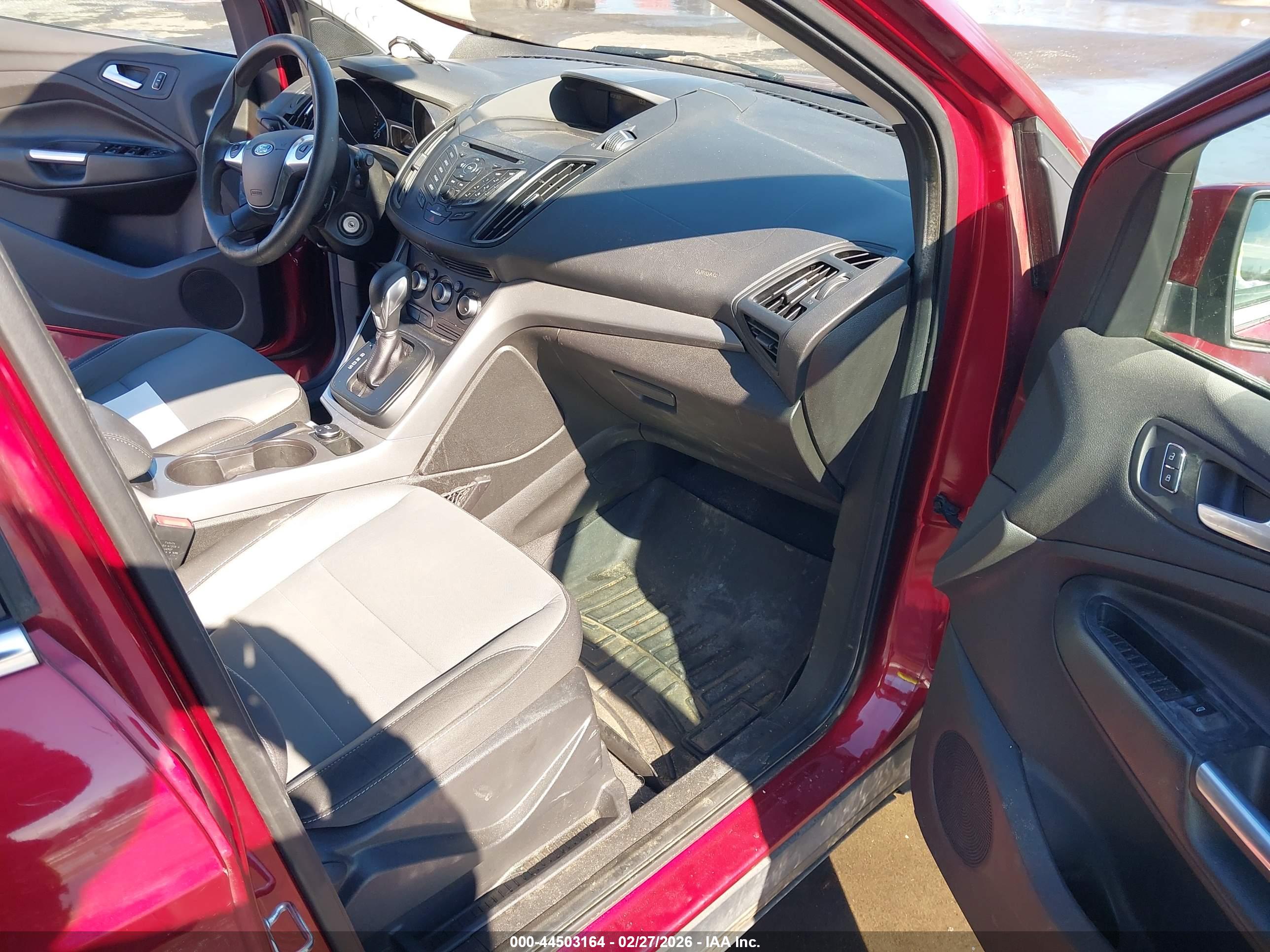 FORD ESCAPE image 5