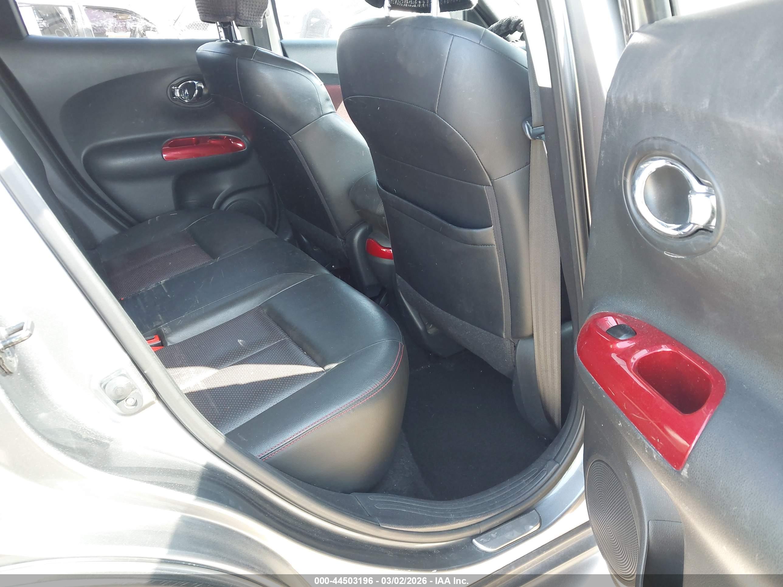 NISSAN JUKE image 8