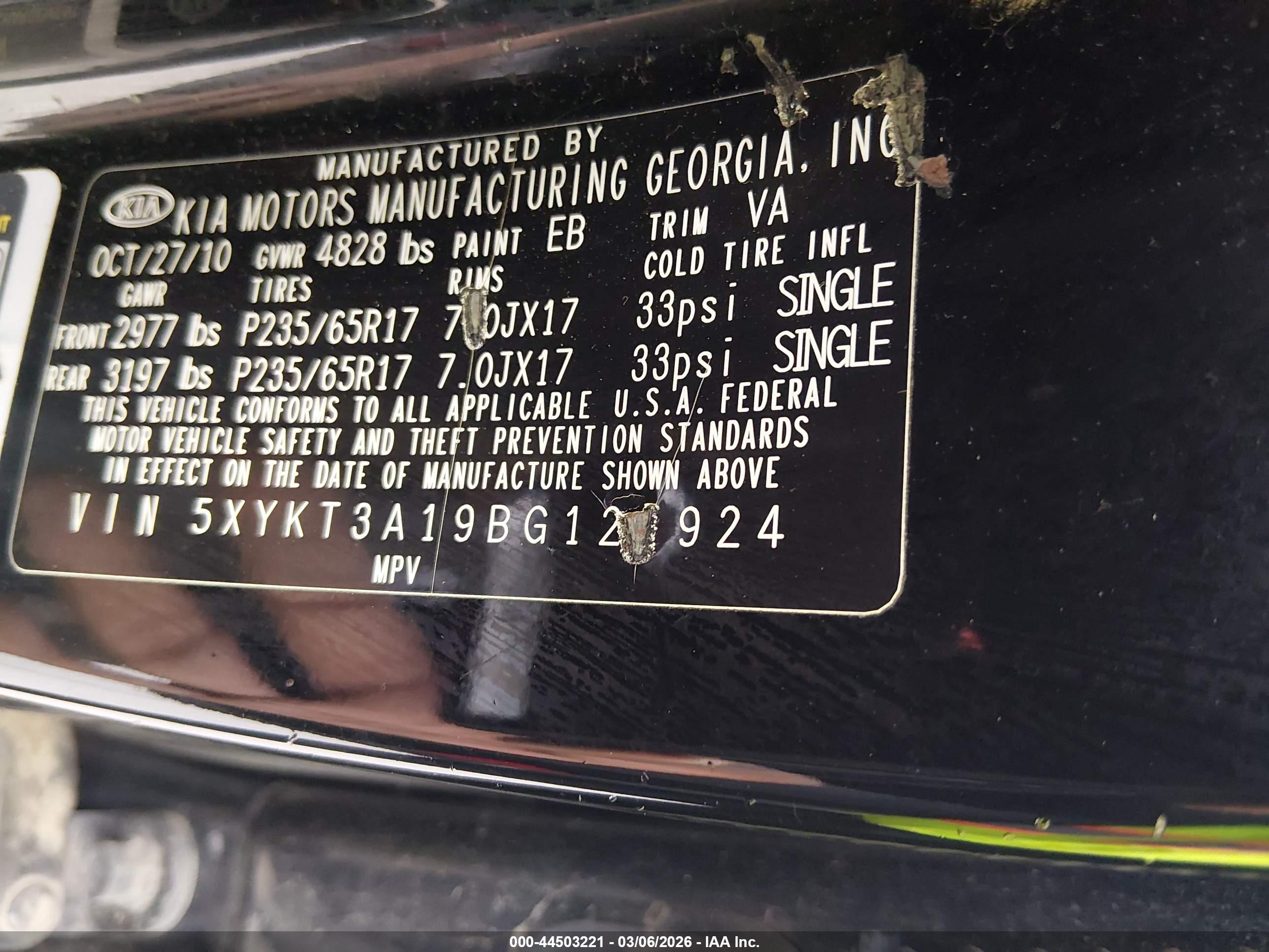 KIA SORENTO image 9