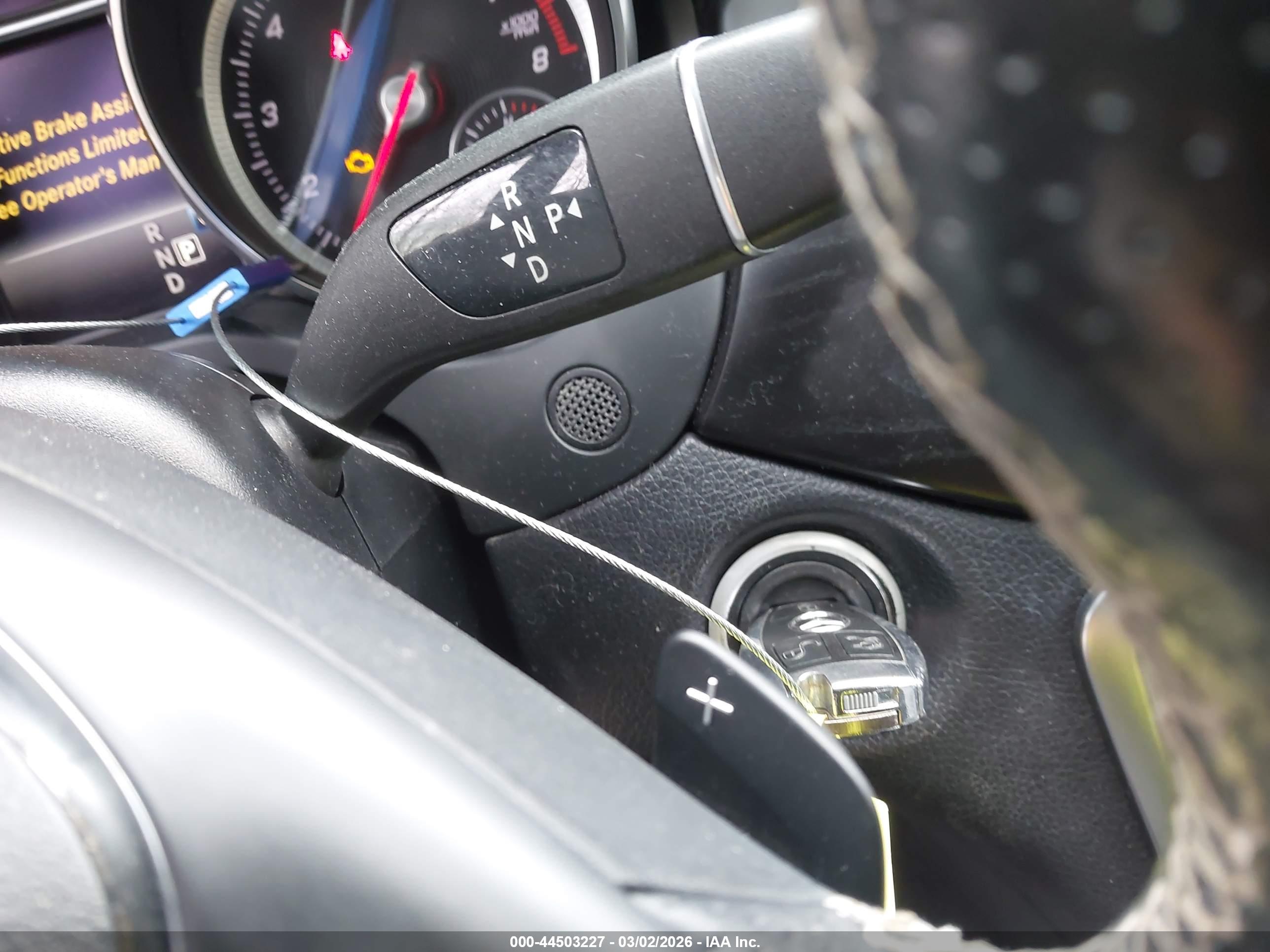 MERCEDES-BENZ CLA image 11