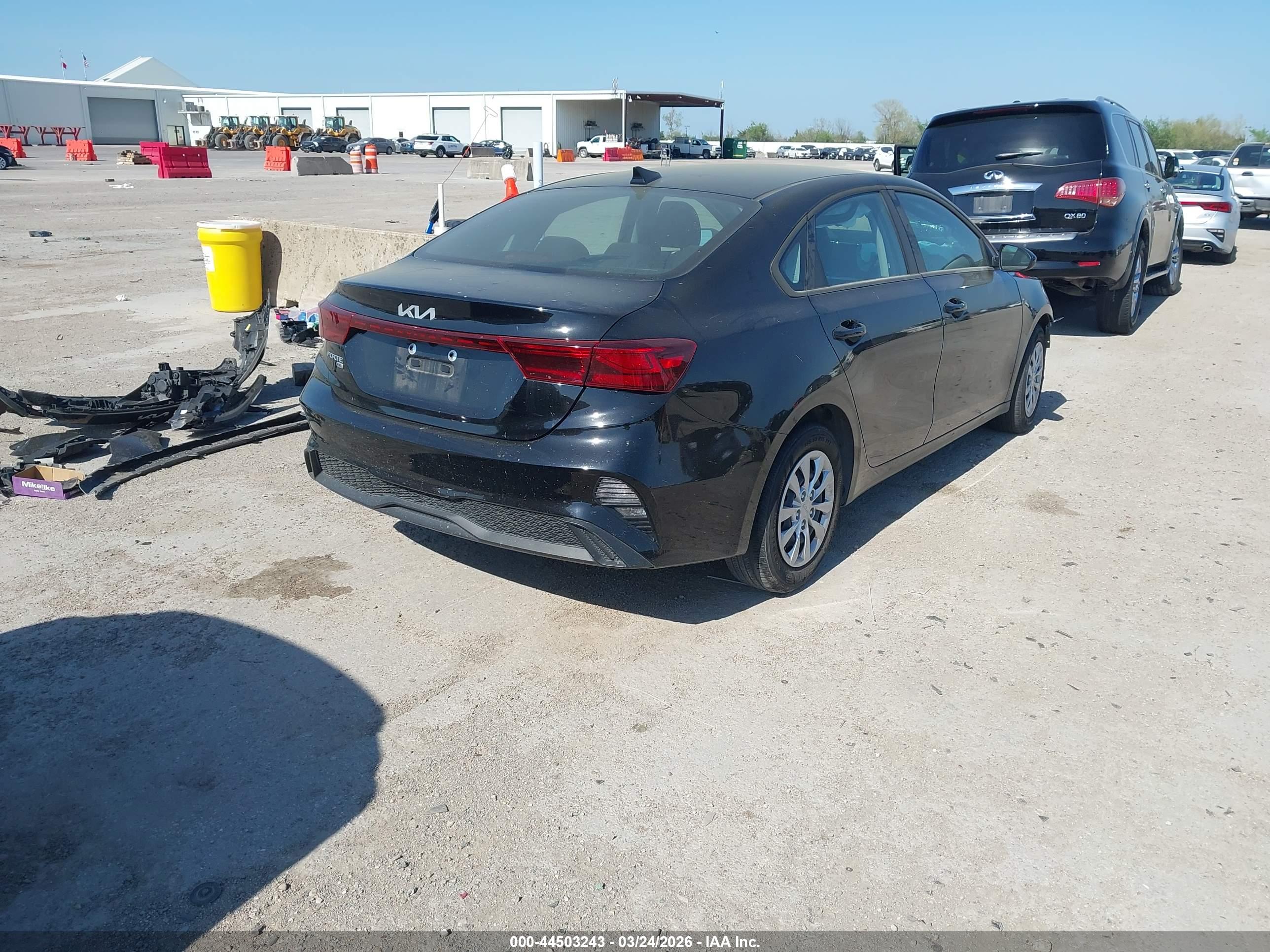 KIA FORTE image 4