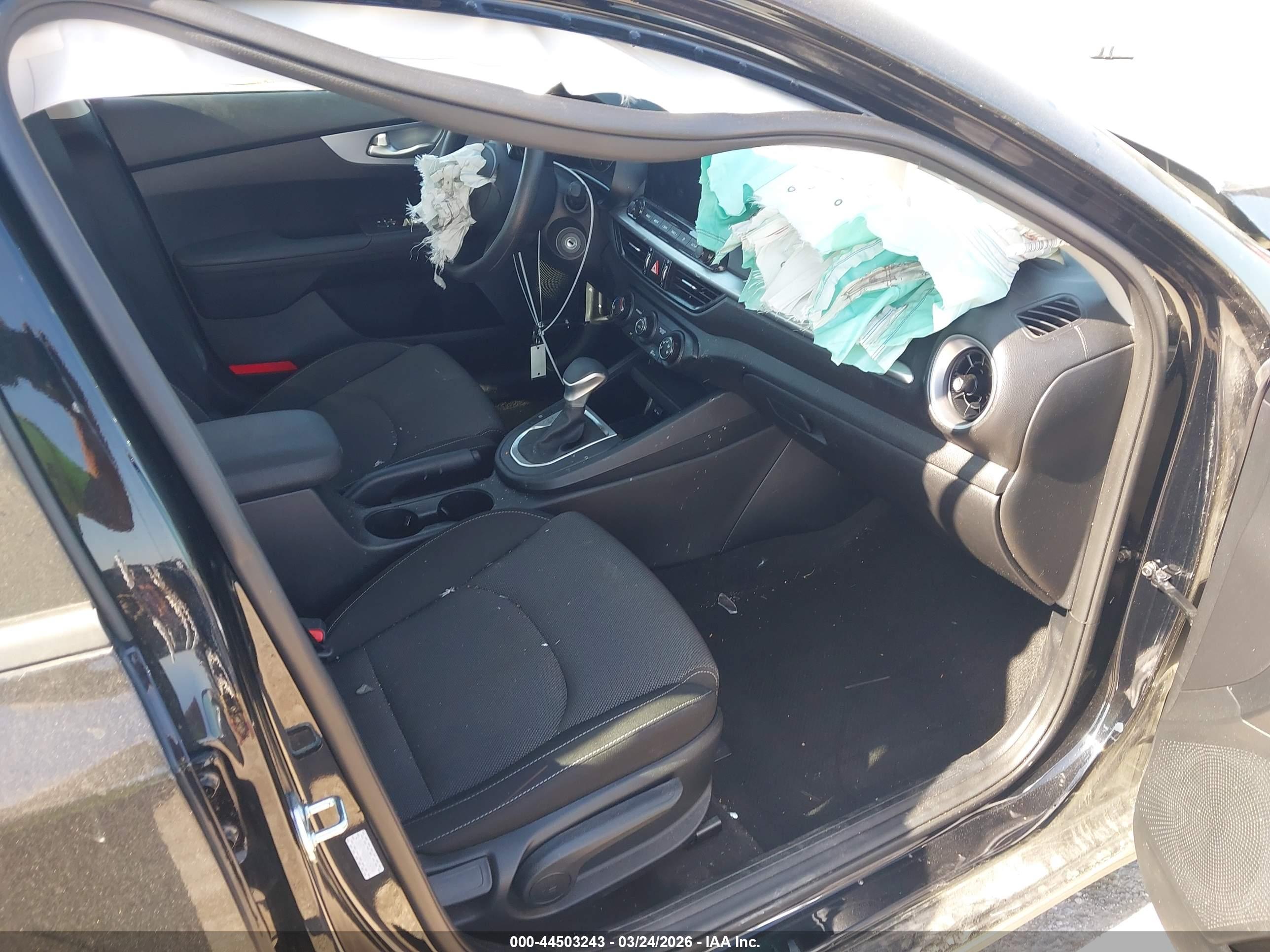 KIA FORTE image 5