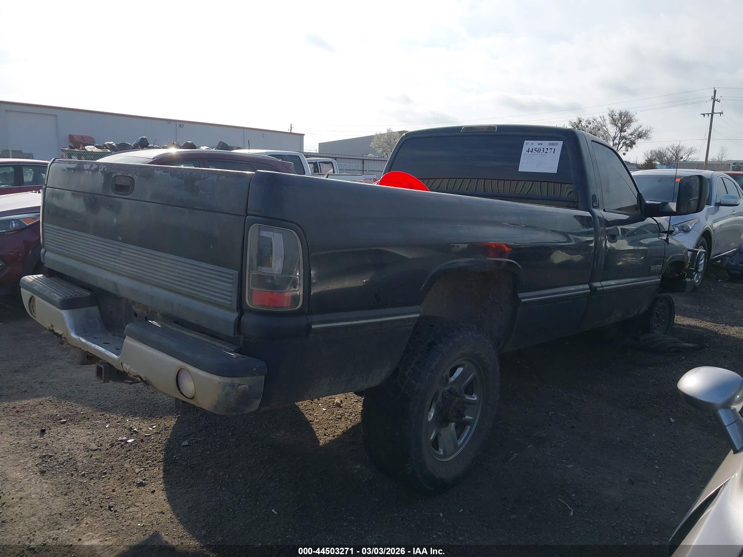 DODGE RAM image 4