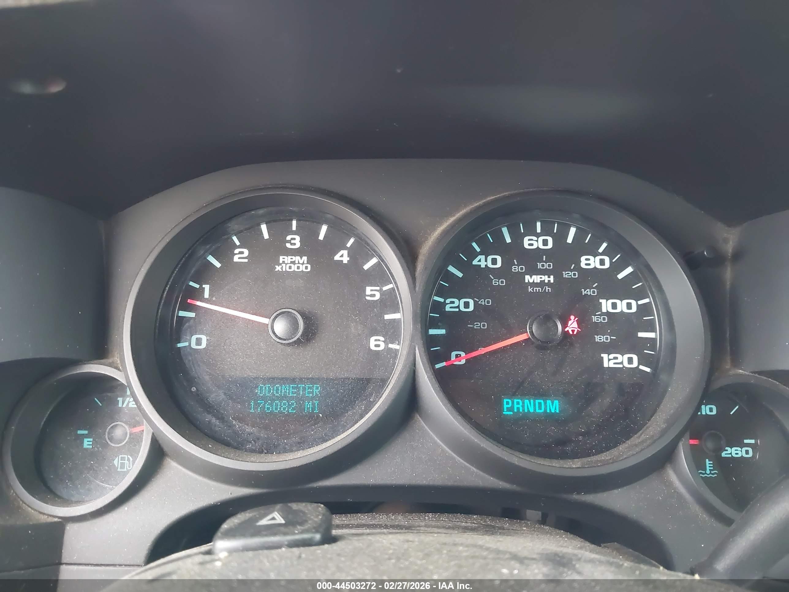CHEVROLET SILVERADO image 7