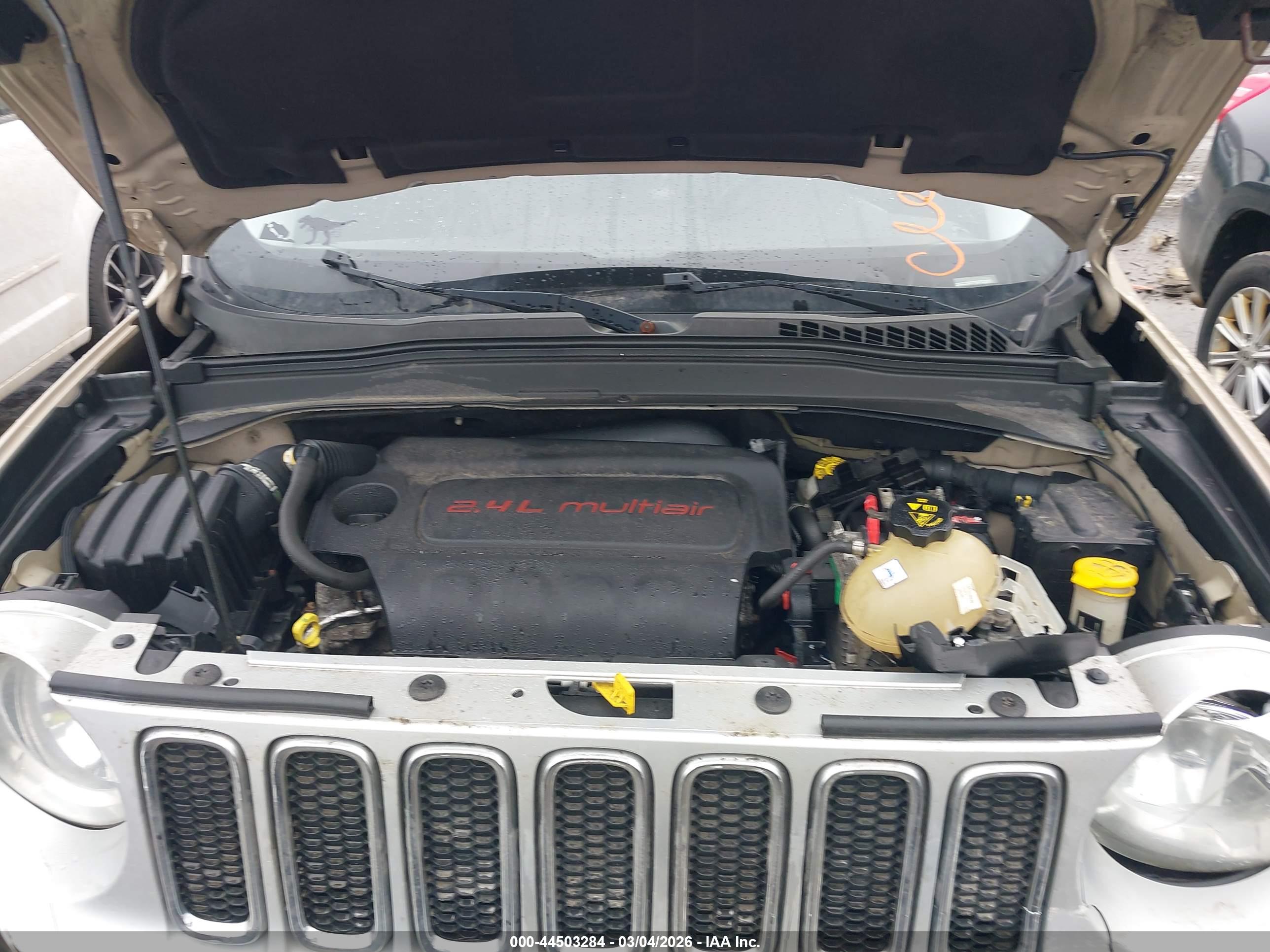 JEEP RENEGADE image 10