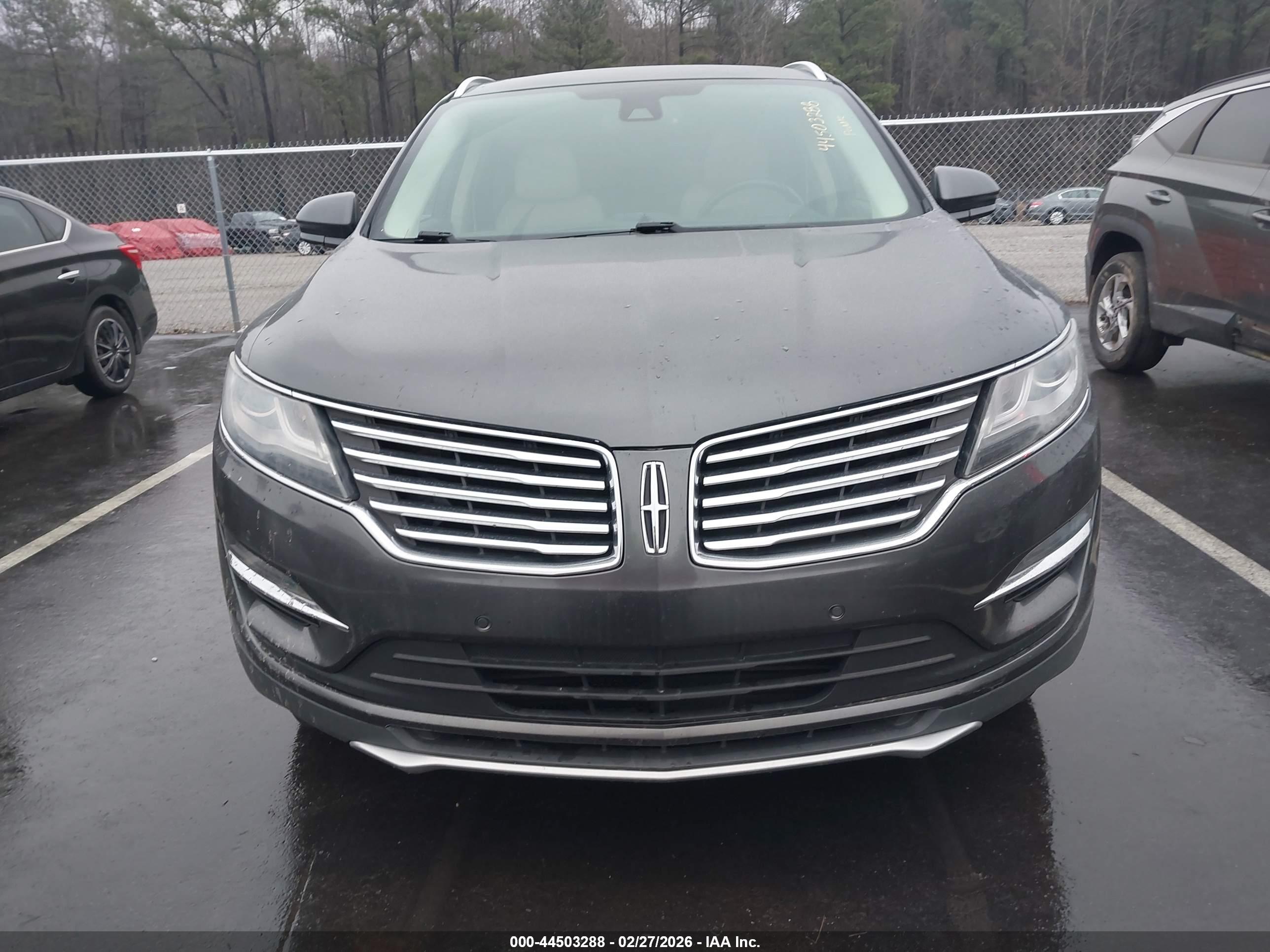 LINCOLN MKC image 6