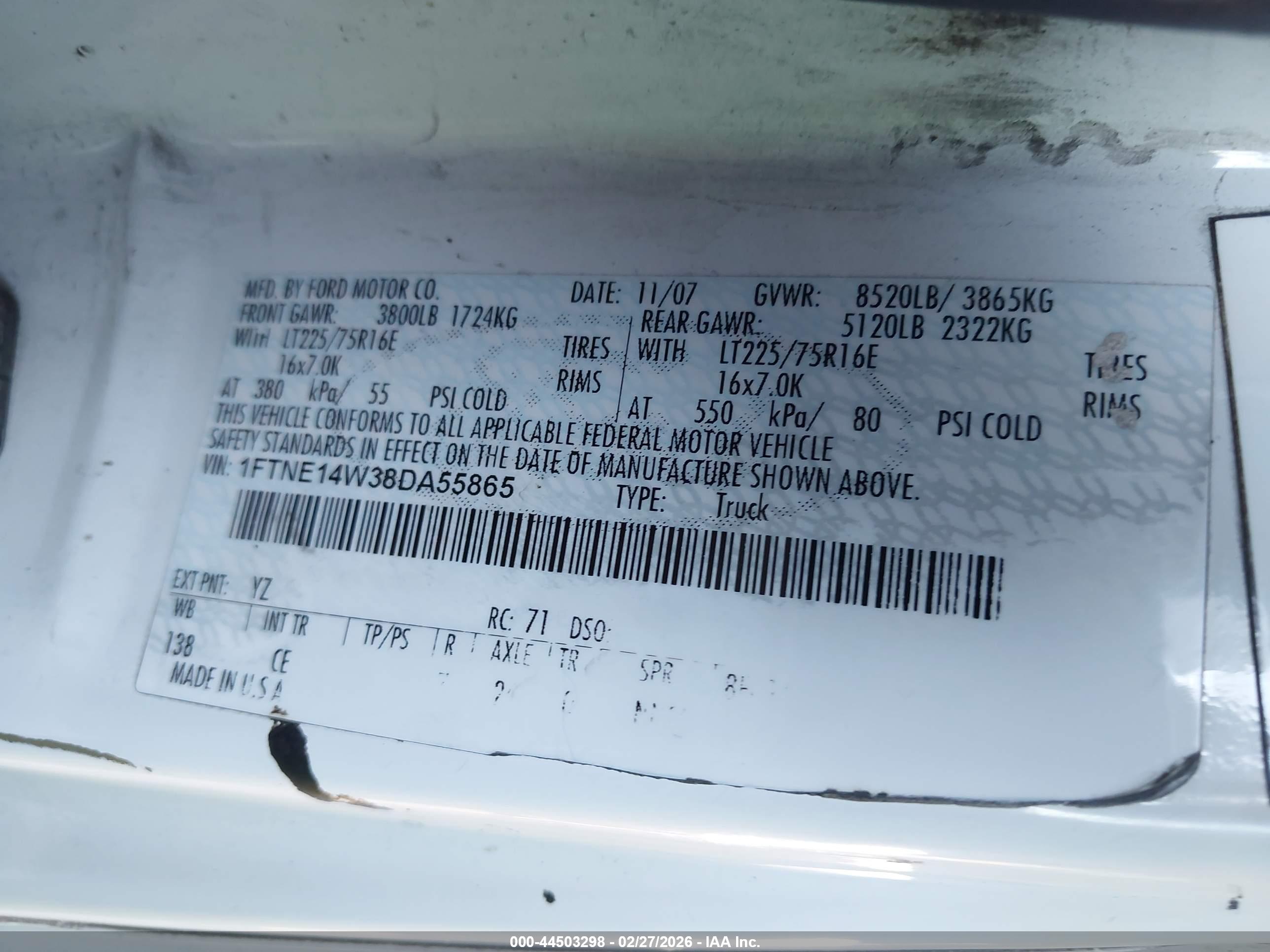 FORD E-150 image 9