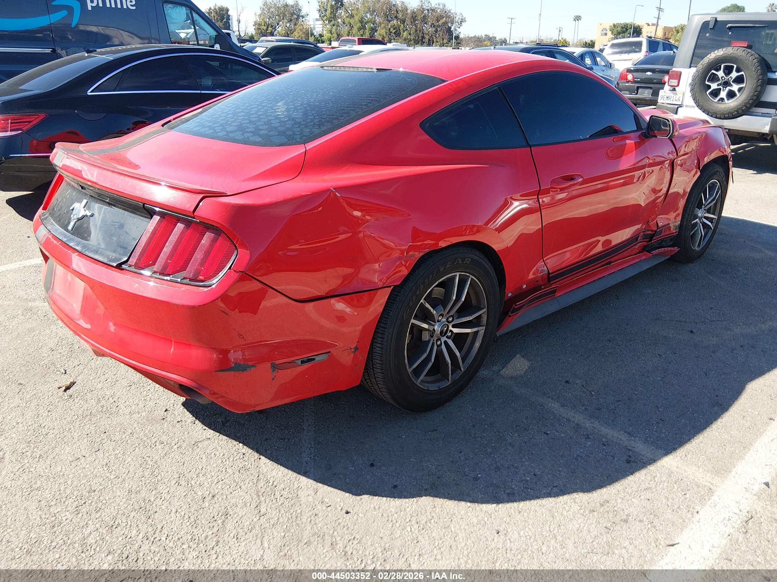 FORD MUSTANG image 4