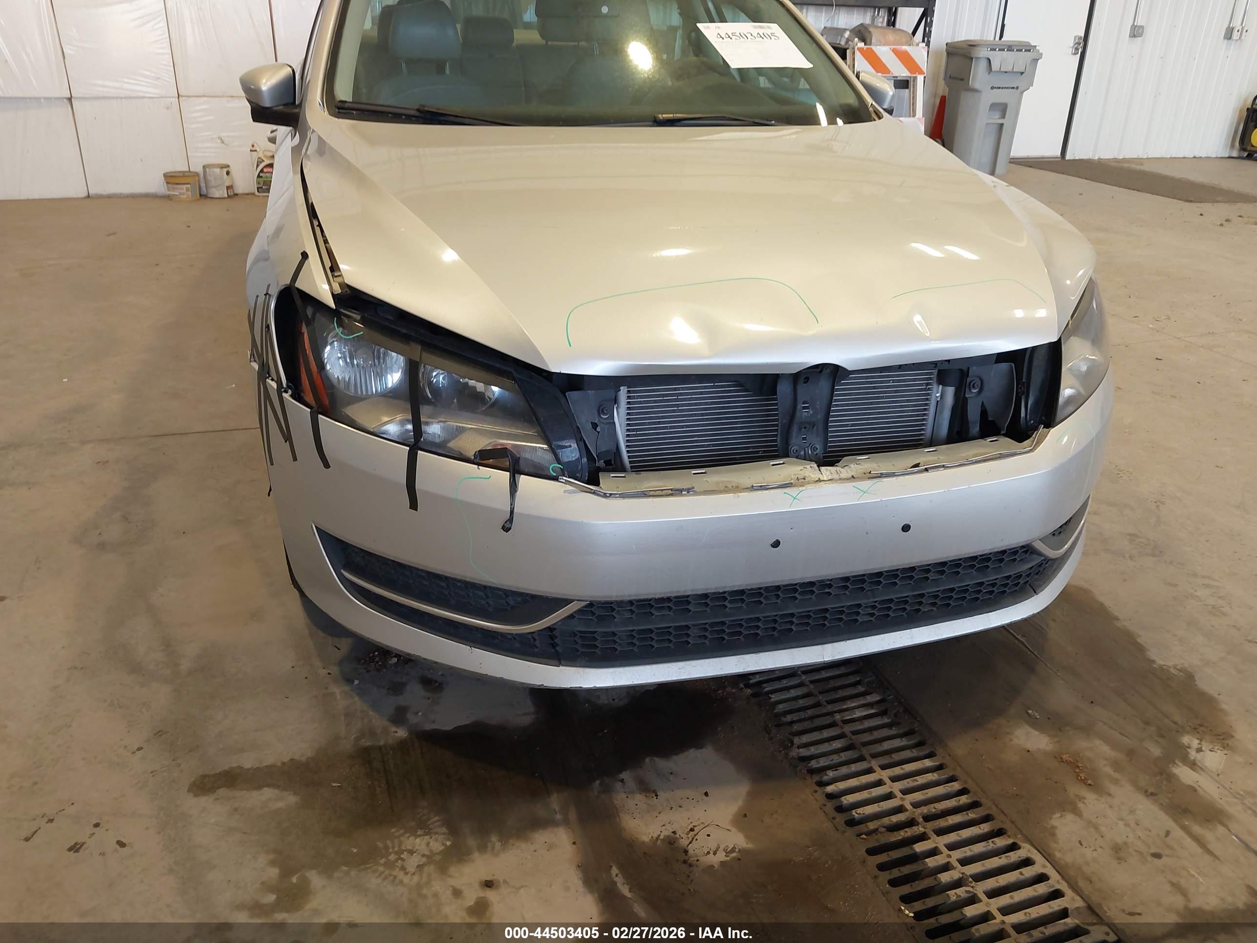 VOLKSWAGEN PASSAT image 6