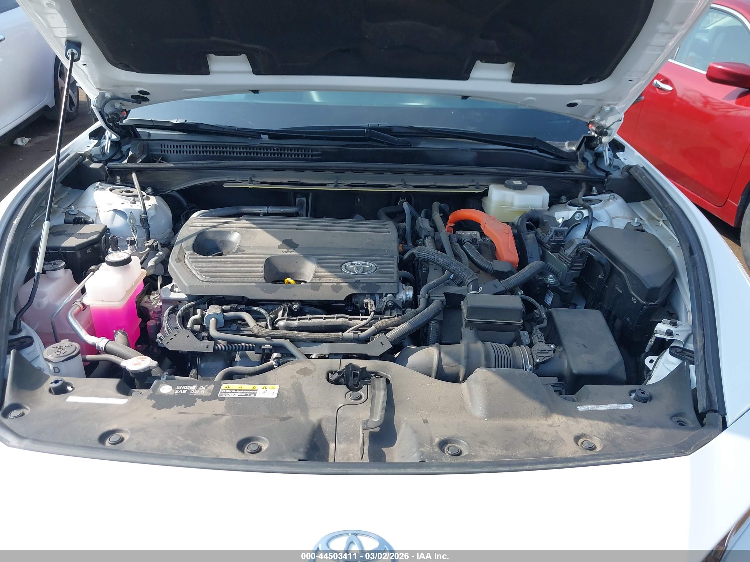 TOYOTA CROWN image 10