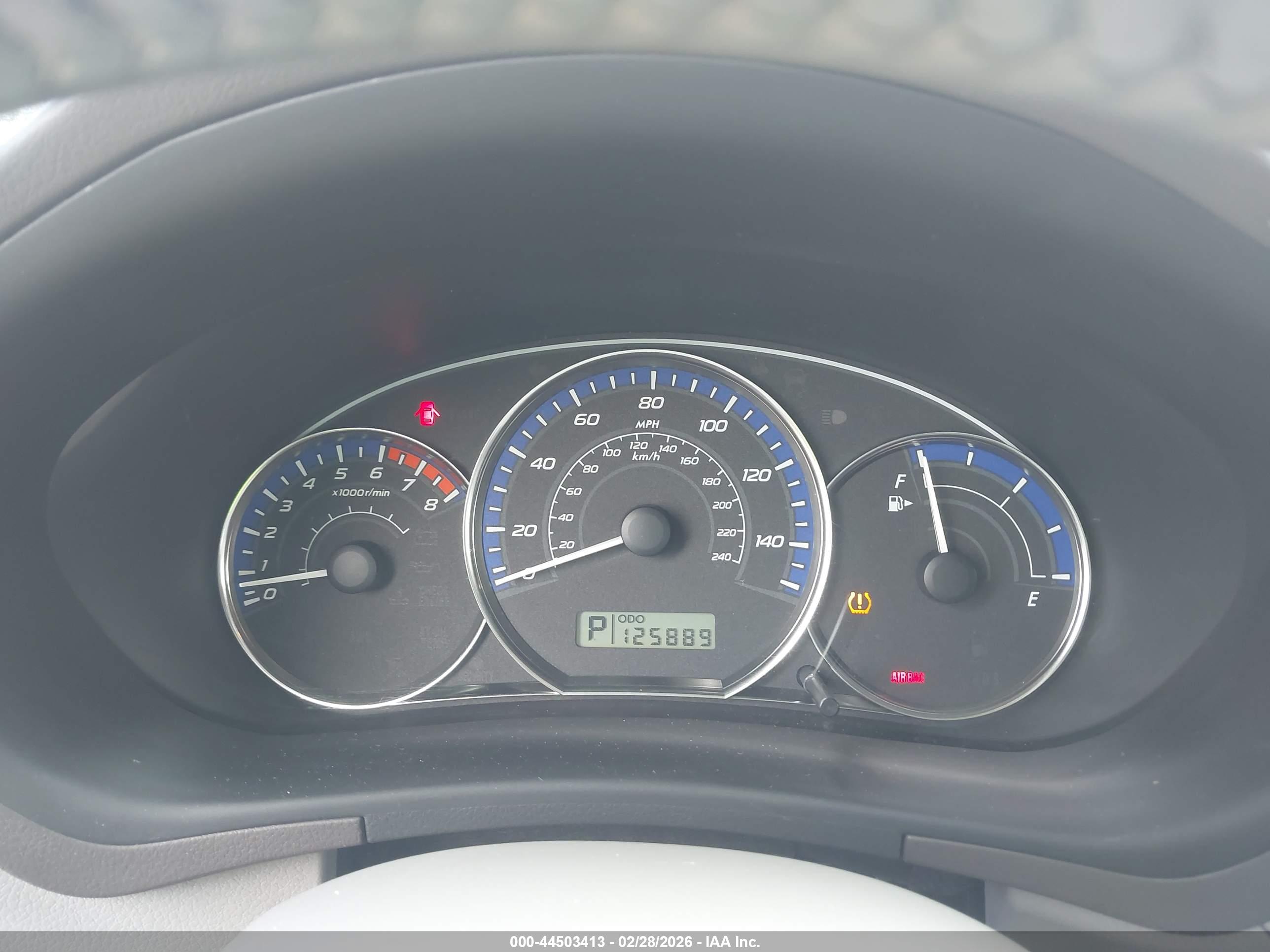 SUBARU FORESTER image 7