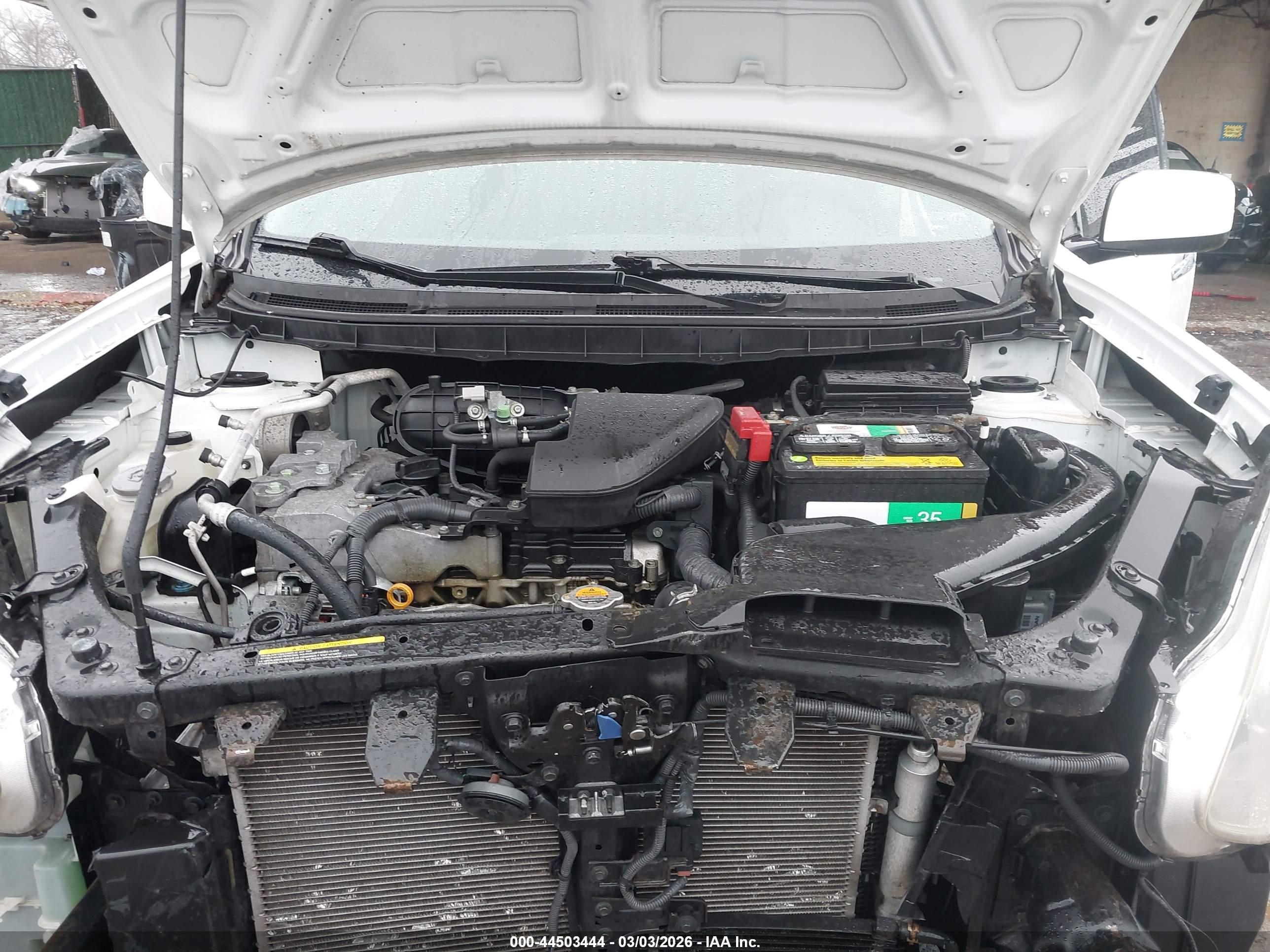 NISSAN ROGUE image 10