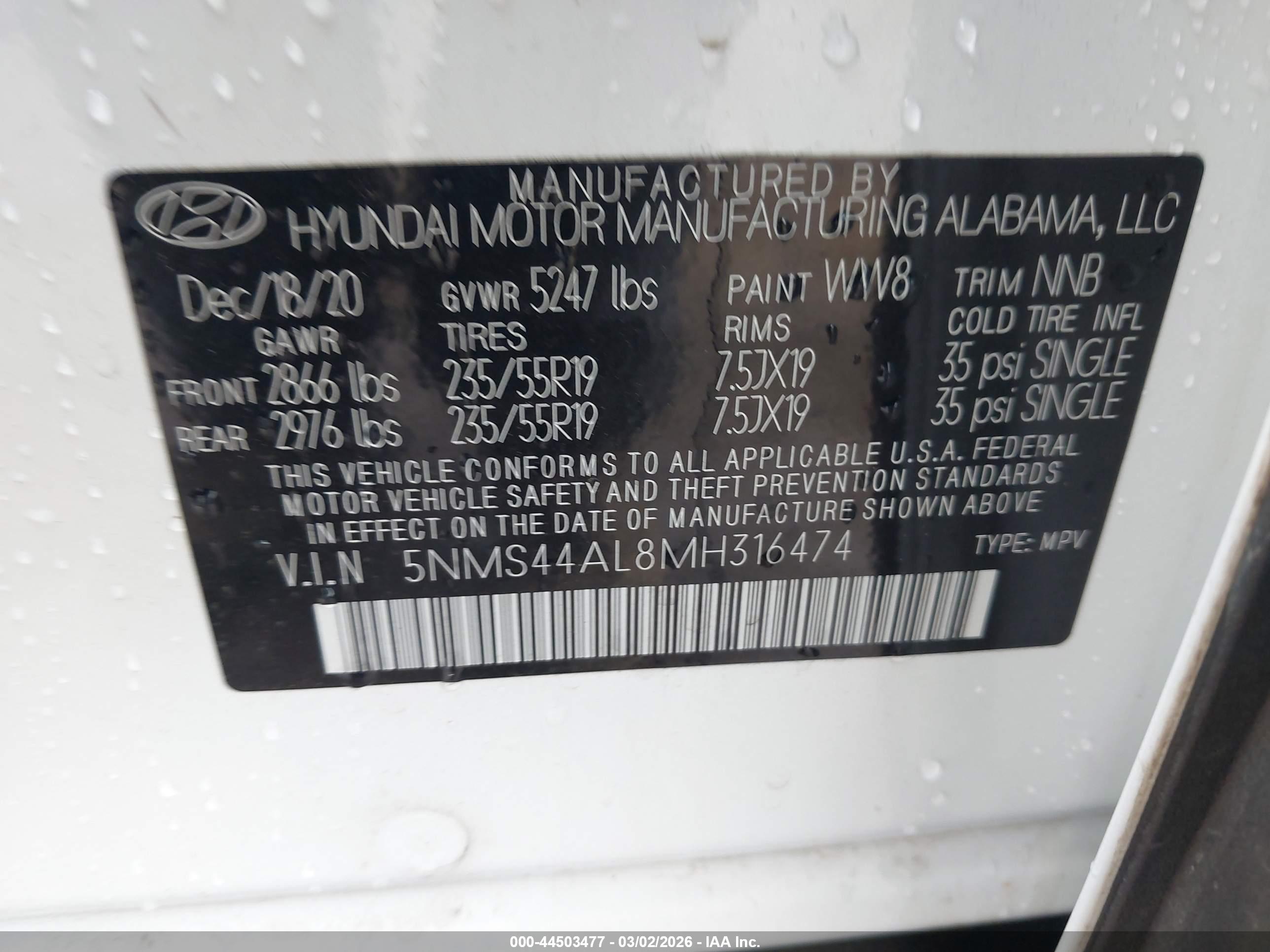 HYUNDAI SANTA image 9