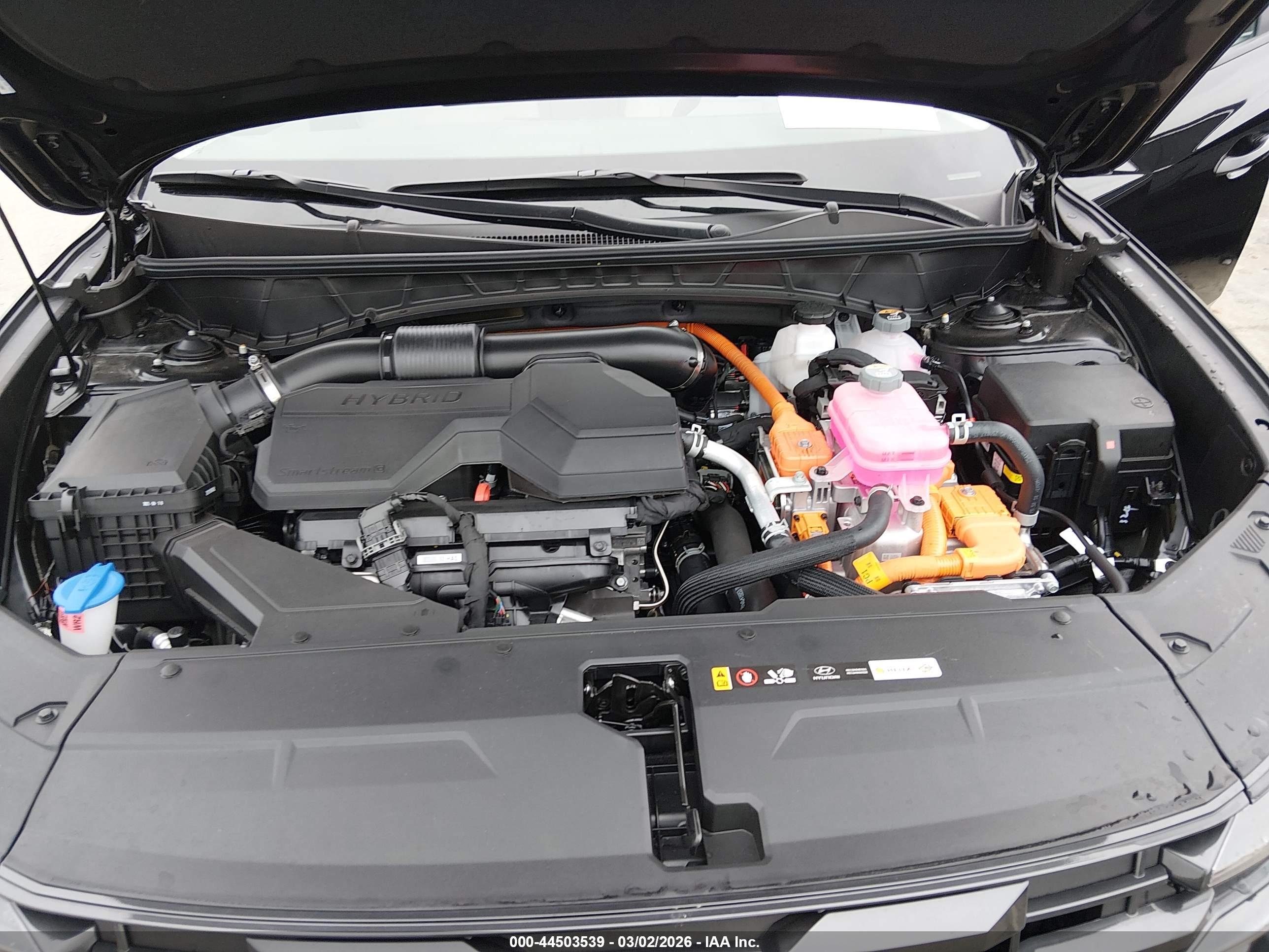 HYUNDAI TUCSON image 10