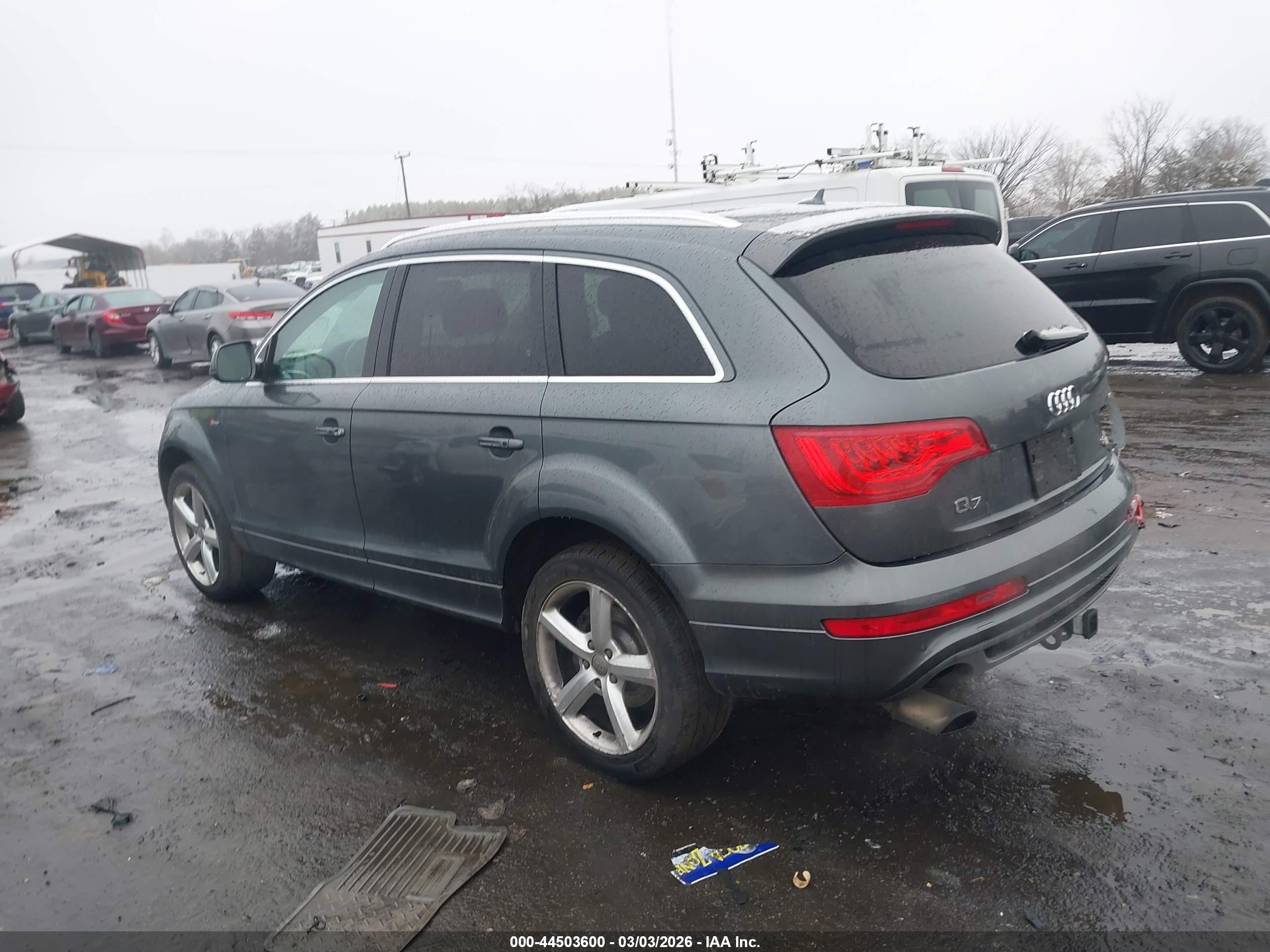 AUDI Q7 image 3