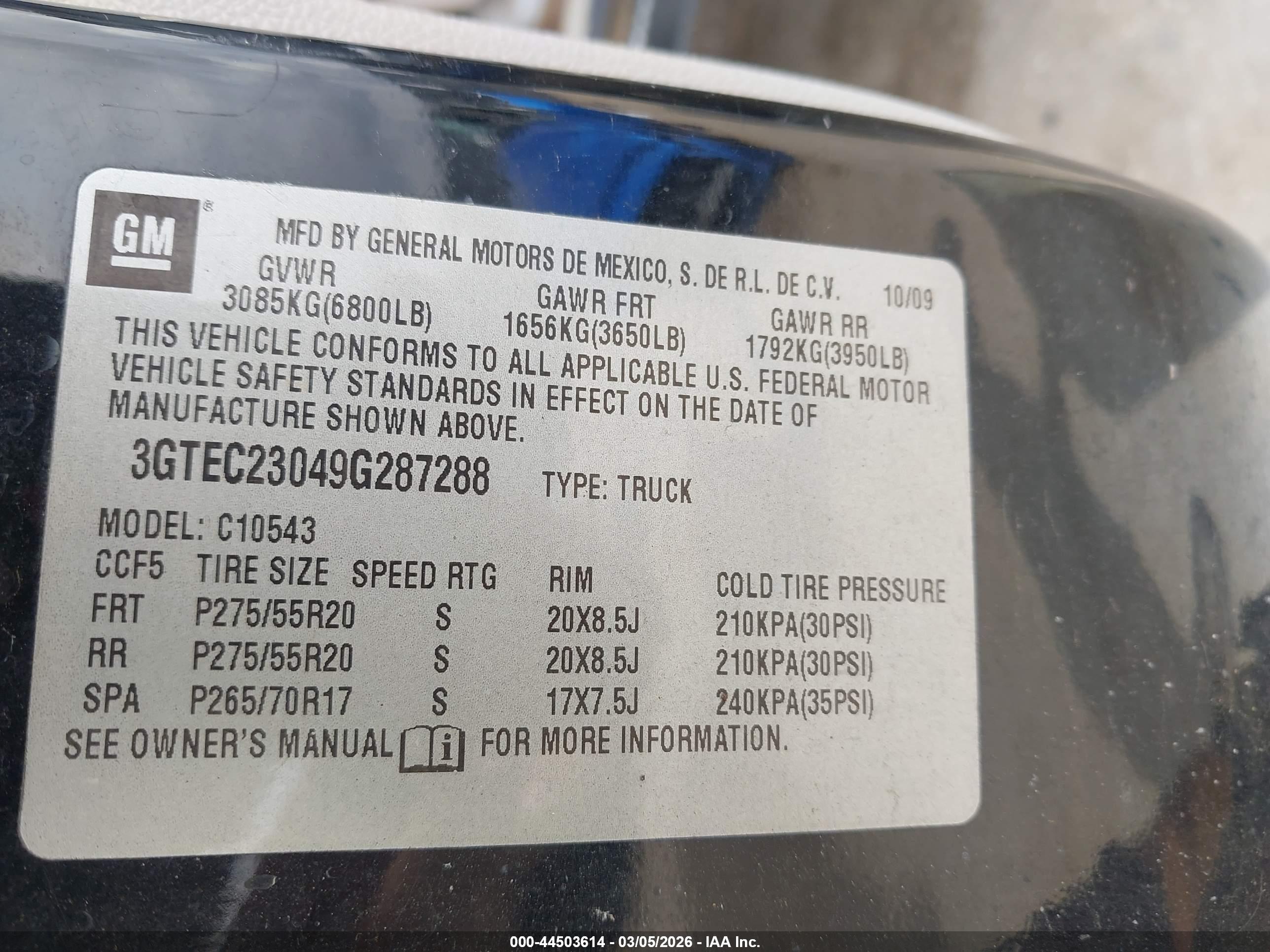 GMC SIERRA image 9