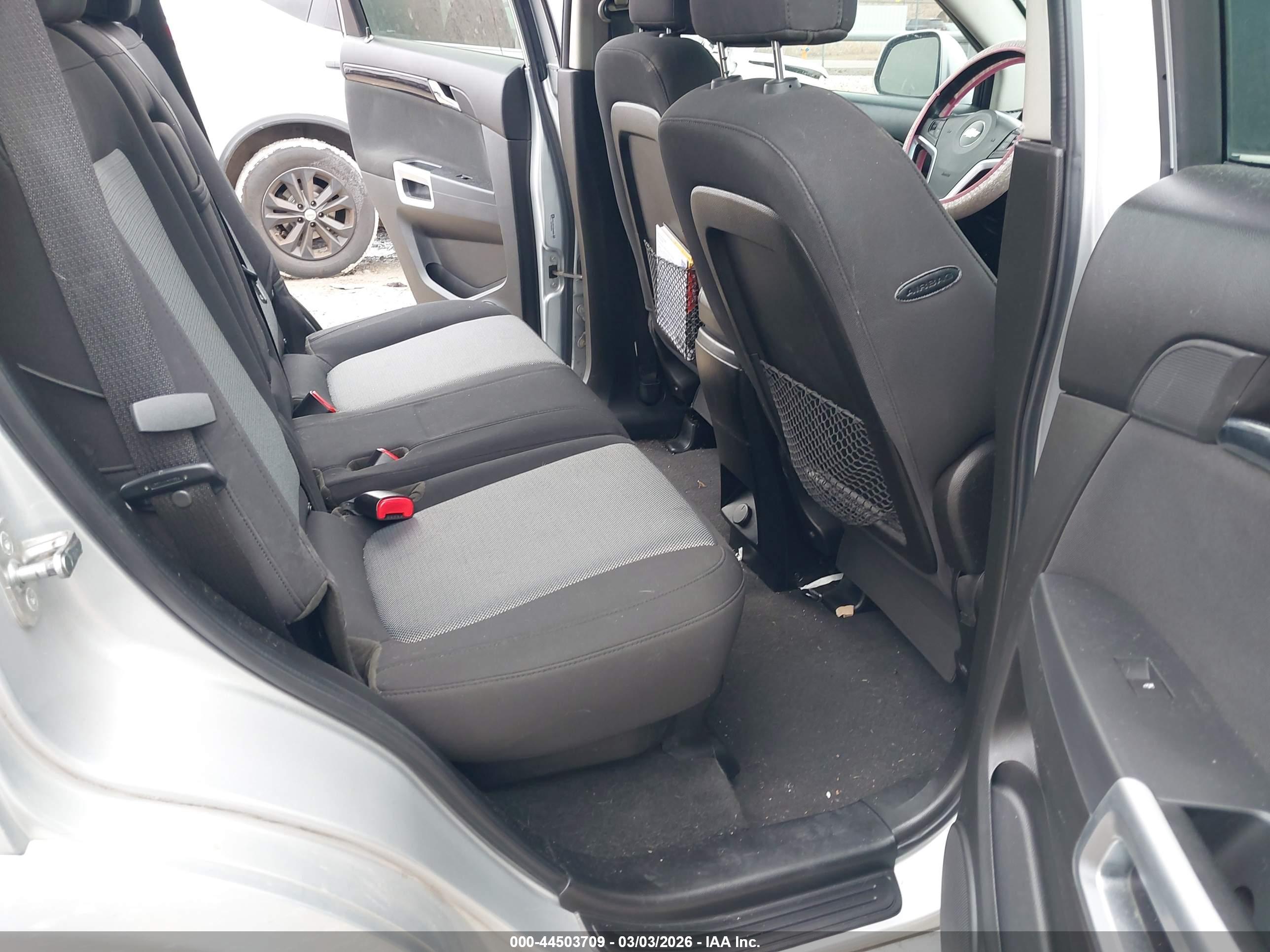 CHEVROLET CAPTIVA image 8