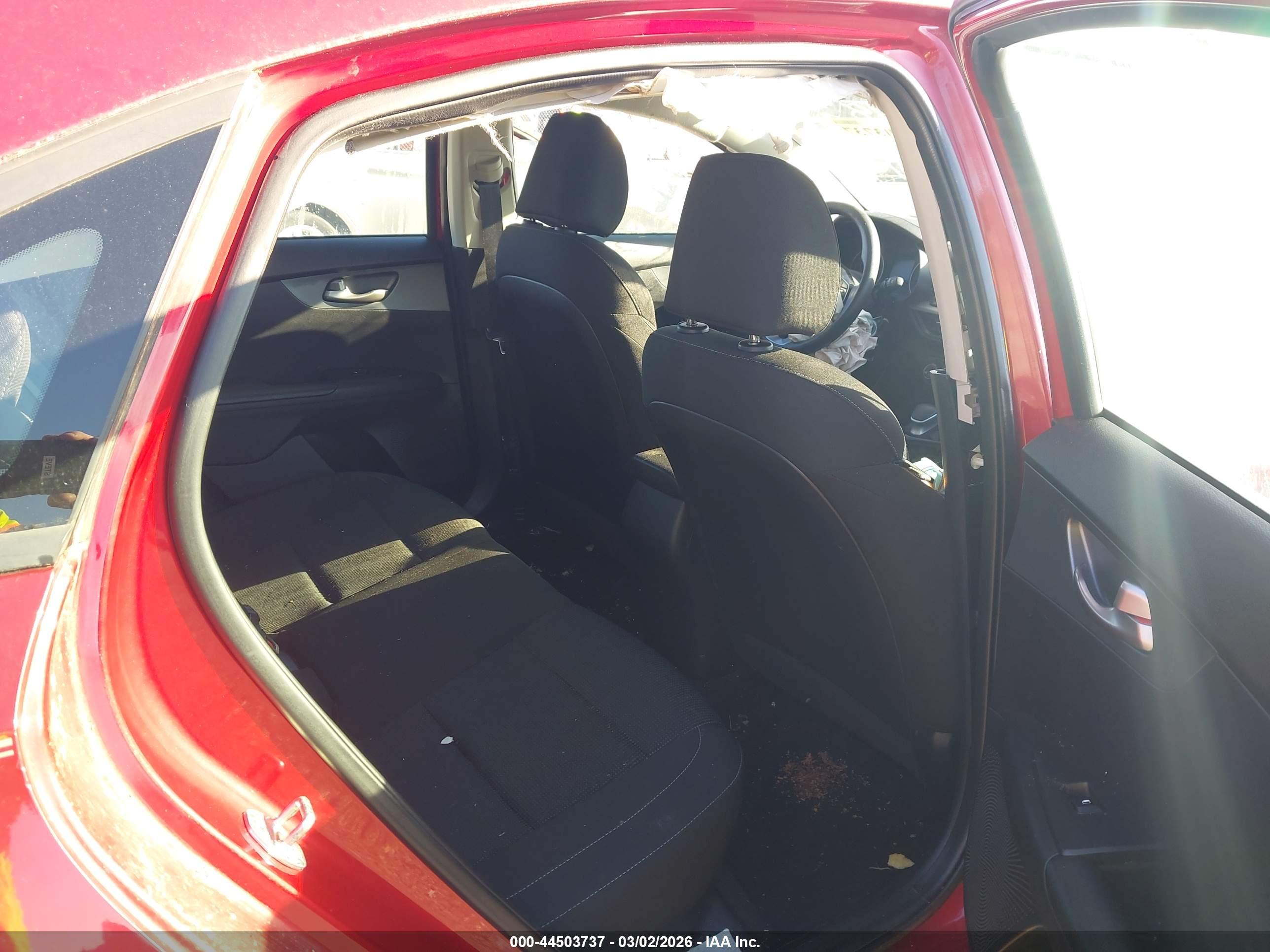 KIA FORTE image 8