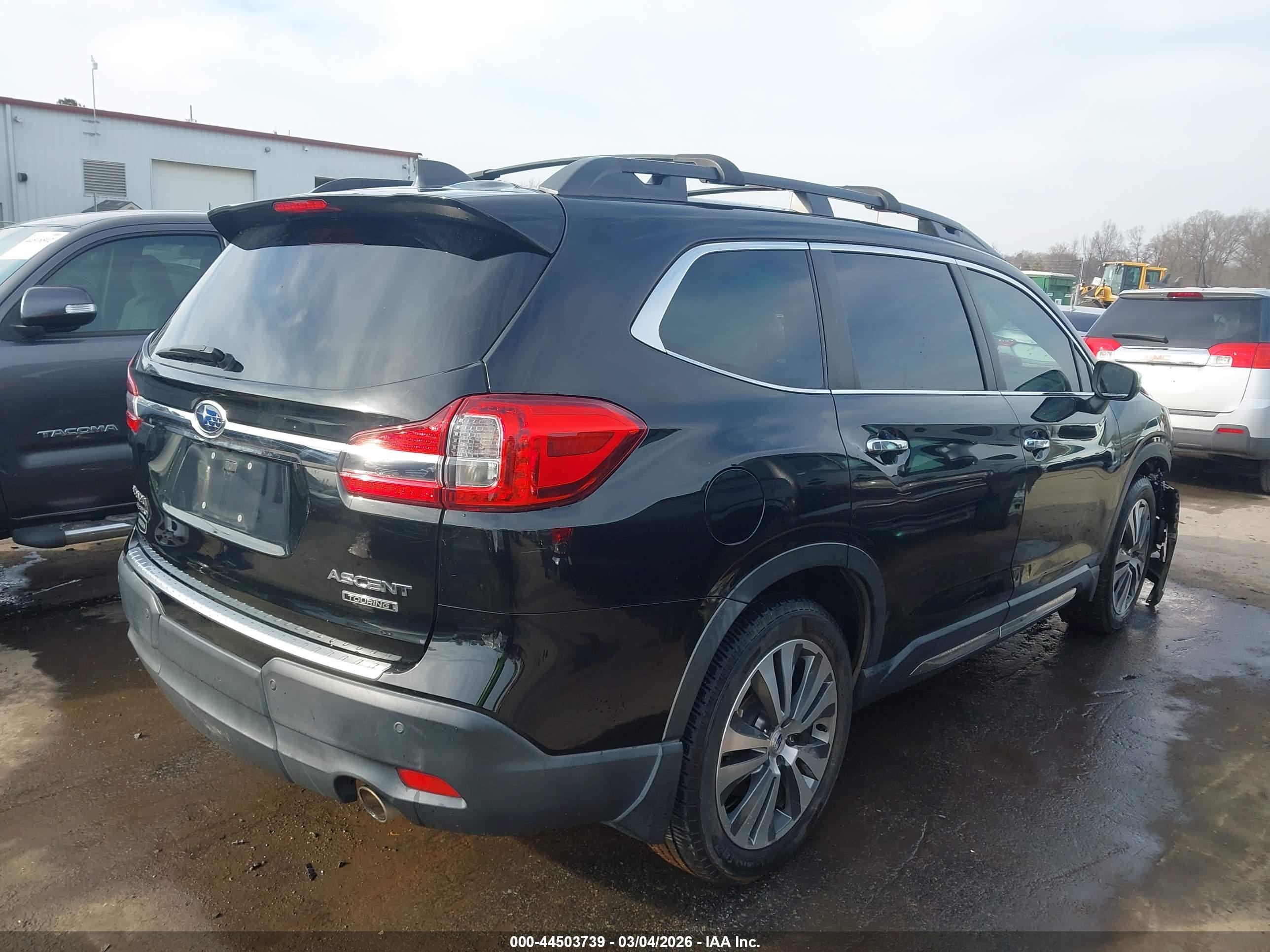 SUBARU ASCENT image 4