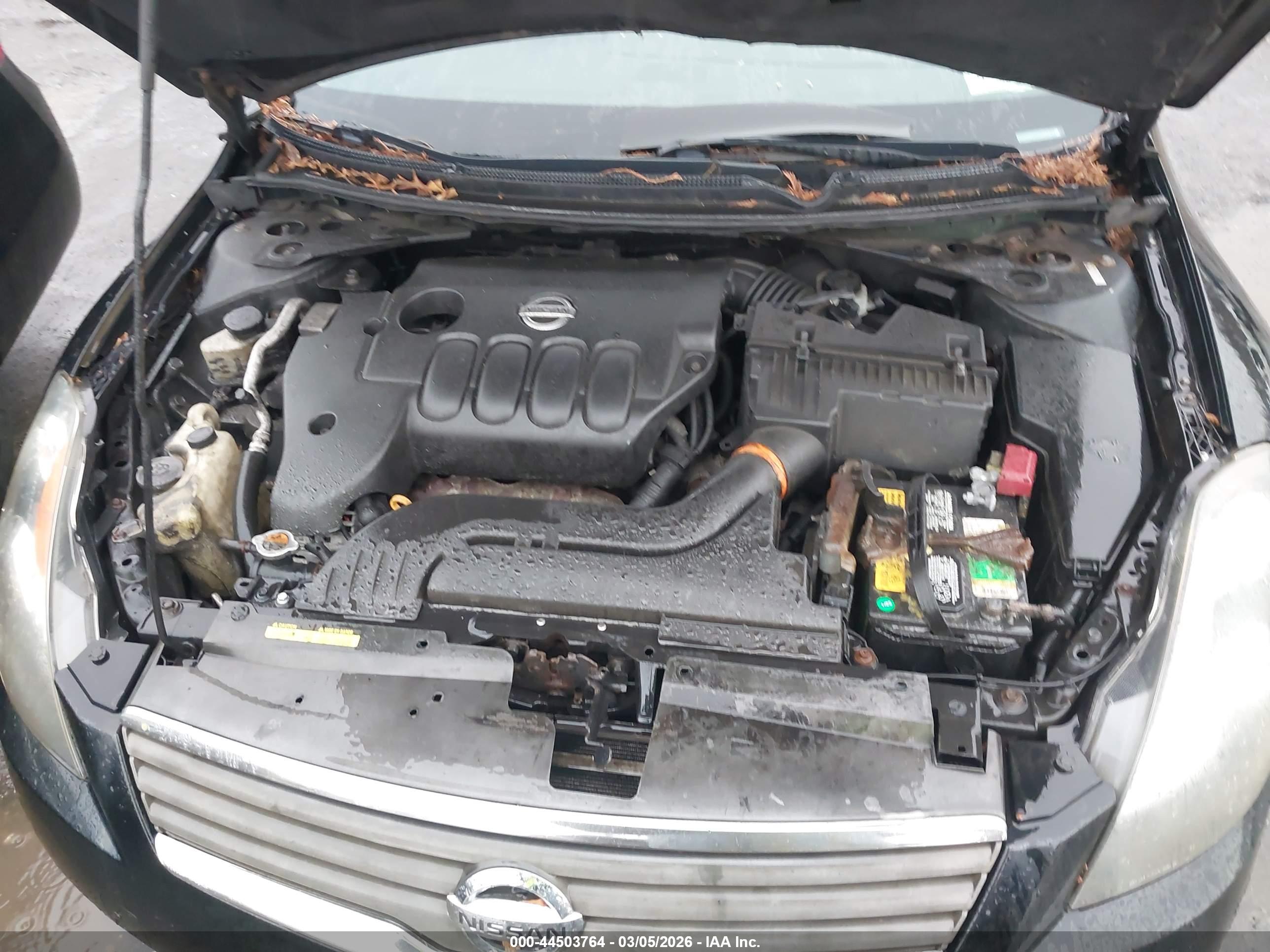 NISSAN ALTIMA image 10