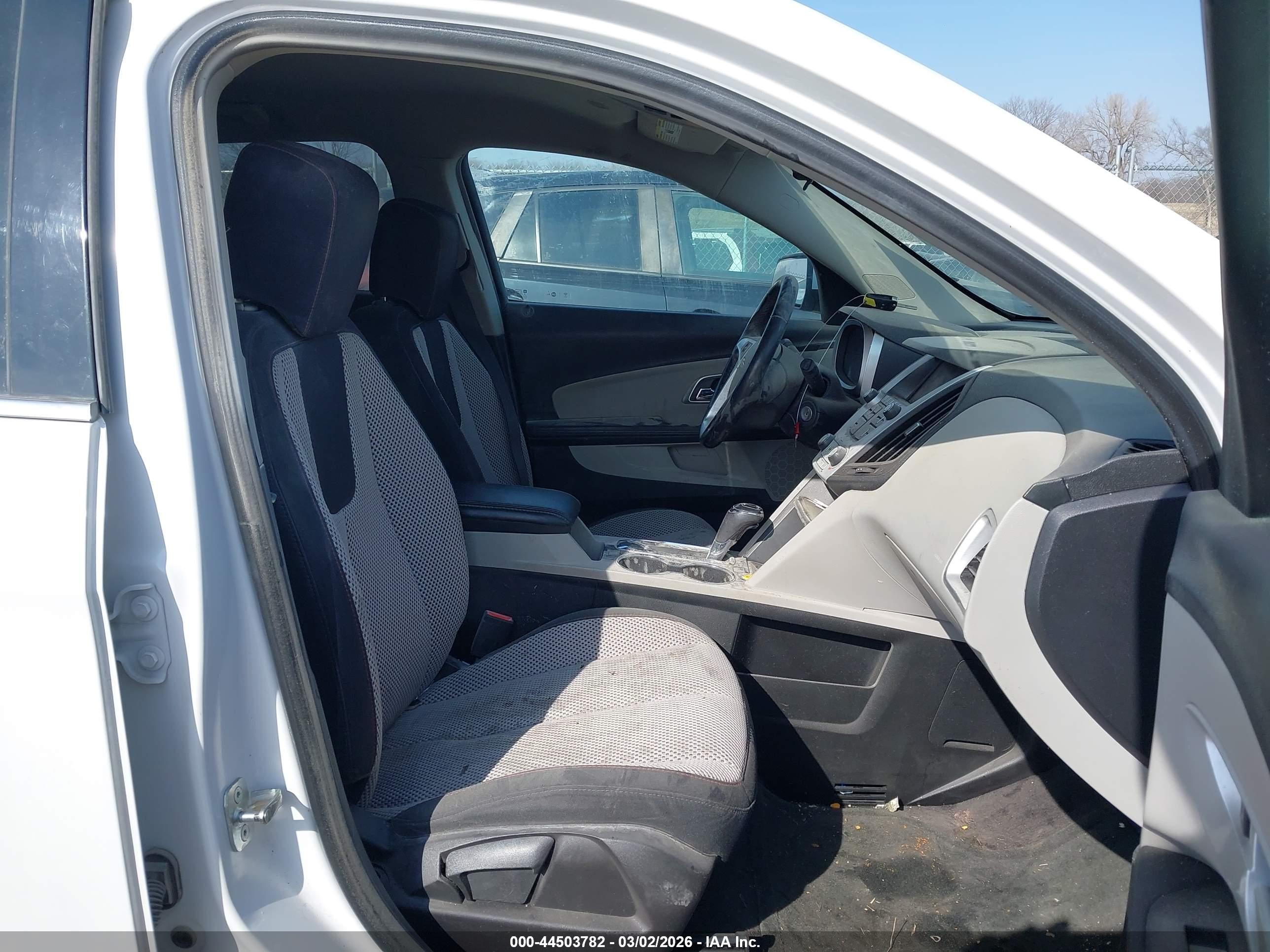 CHEVROLET EQUINOX image 5
